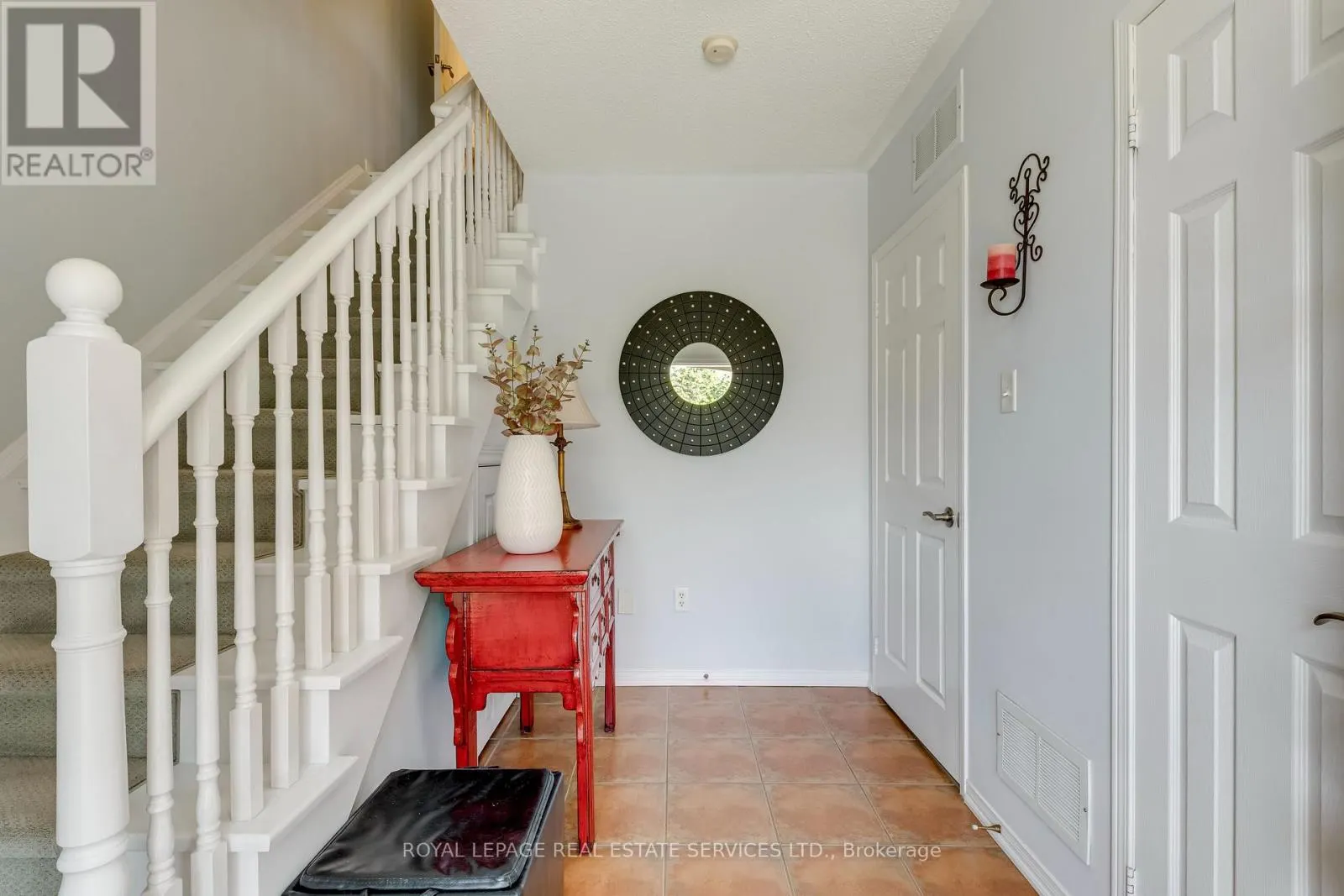 17 - 2360 PARKHAVEN BOULEVARD