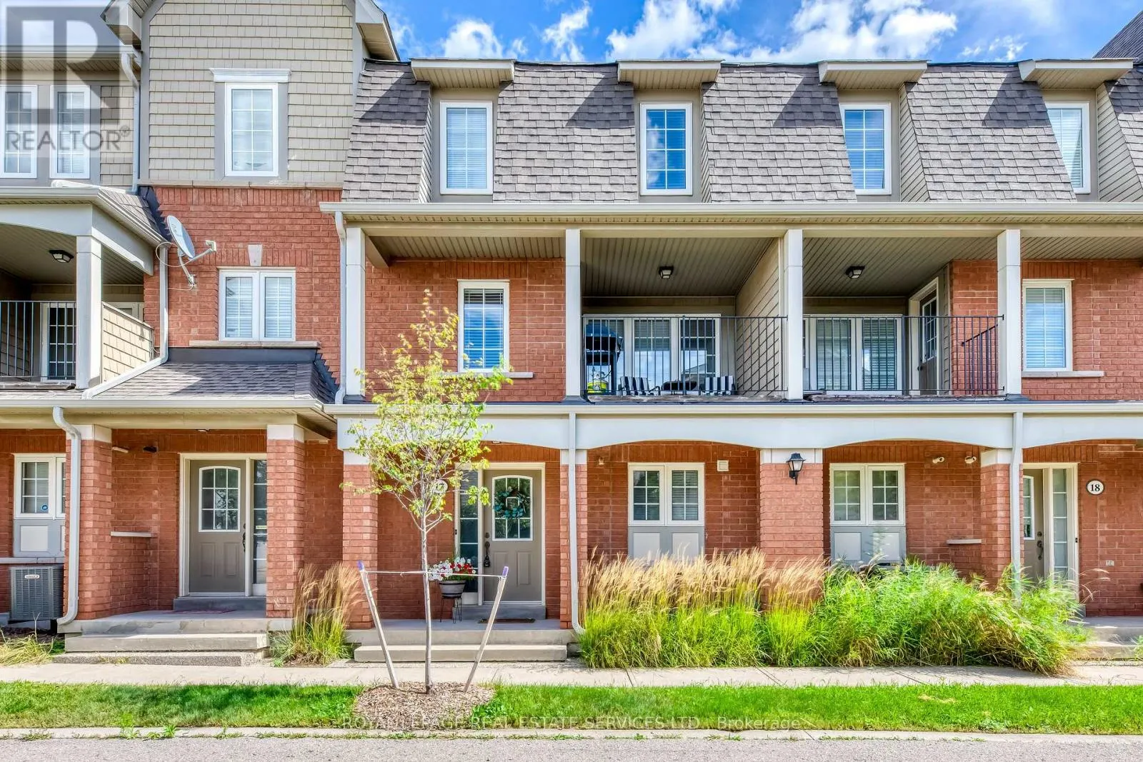 17 - 2360 PARKHAVEN BOULEVARD