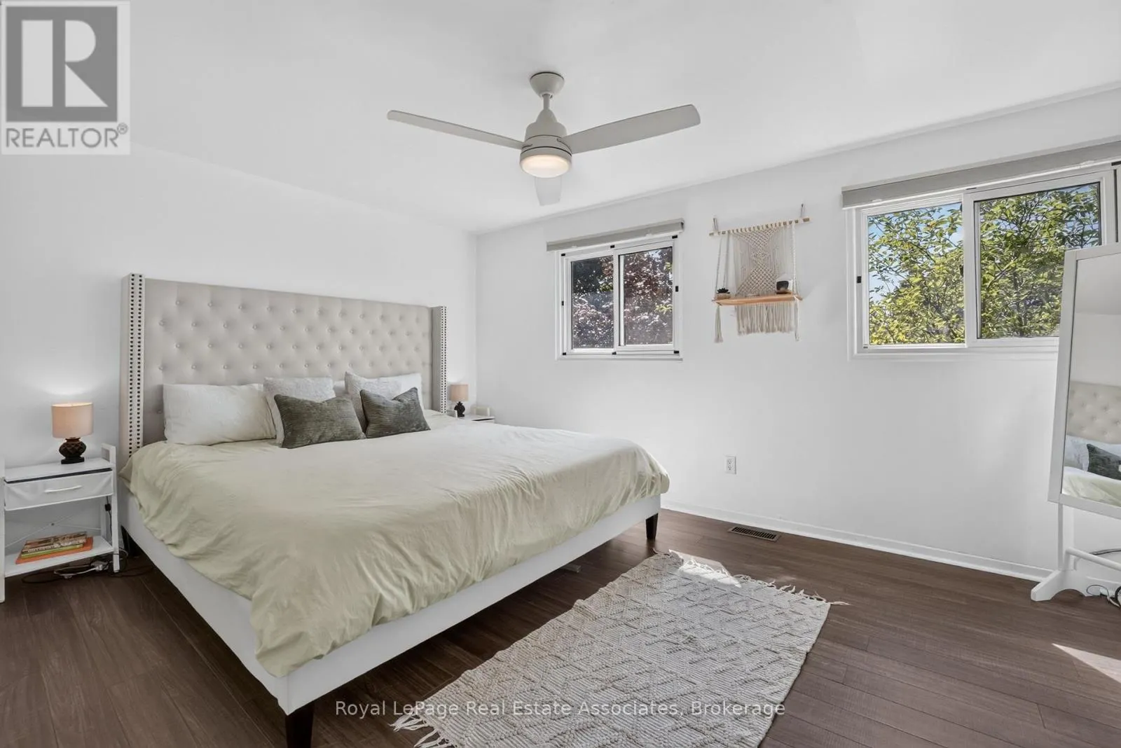8 - 59 MAPLE AVENUE