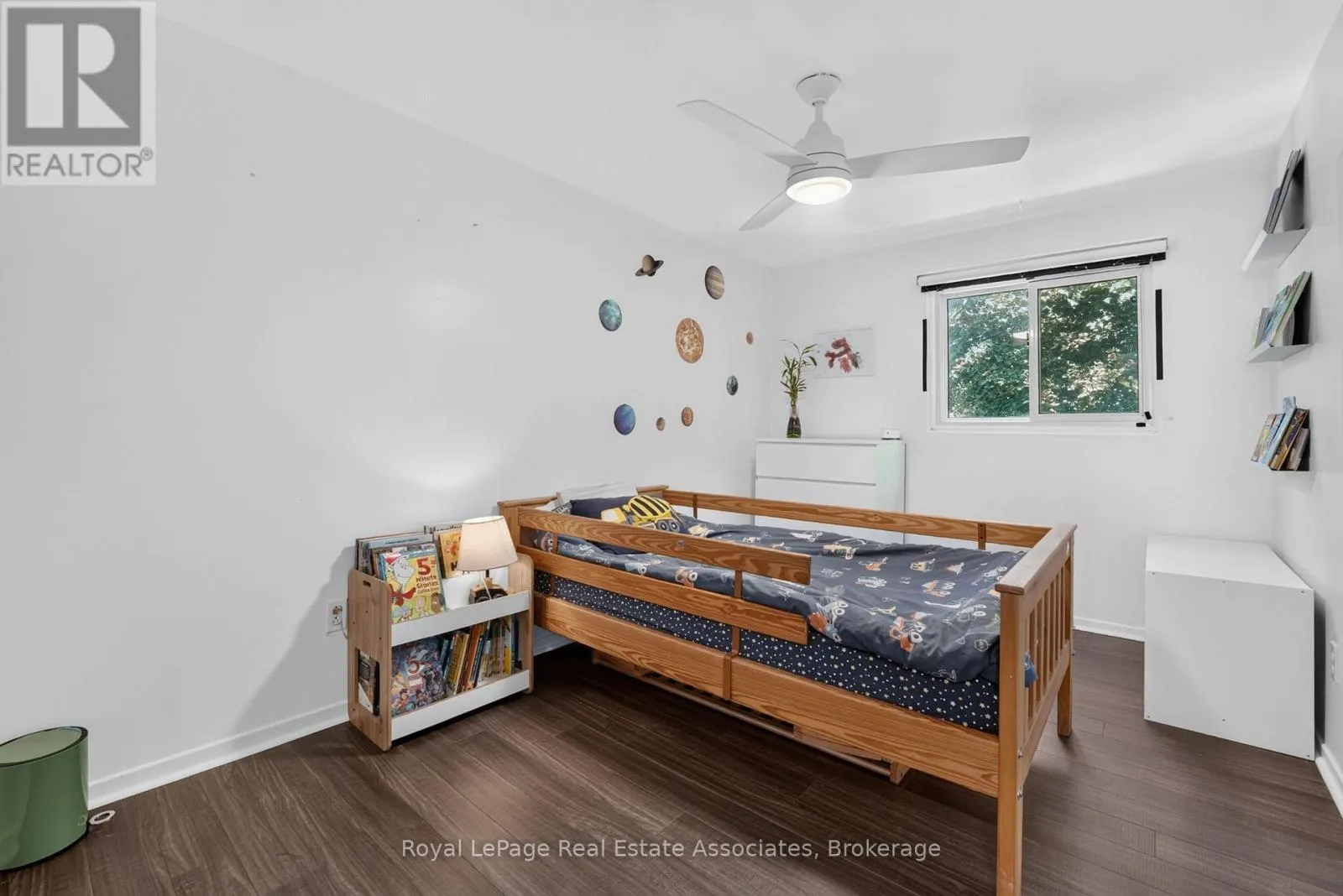 8 - 59 MAPLE AVENUE