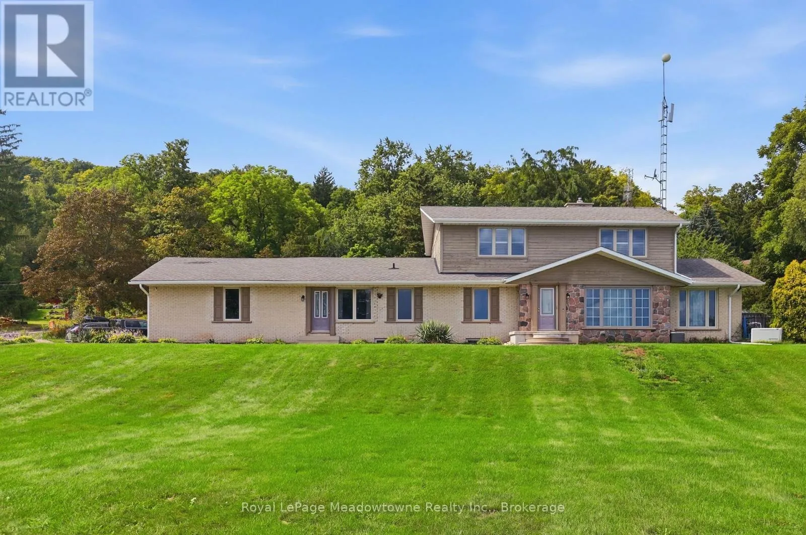 7053 APPLEBY LINE