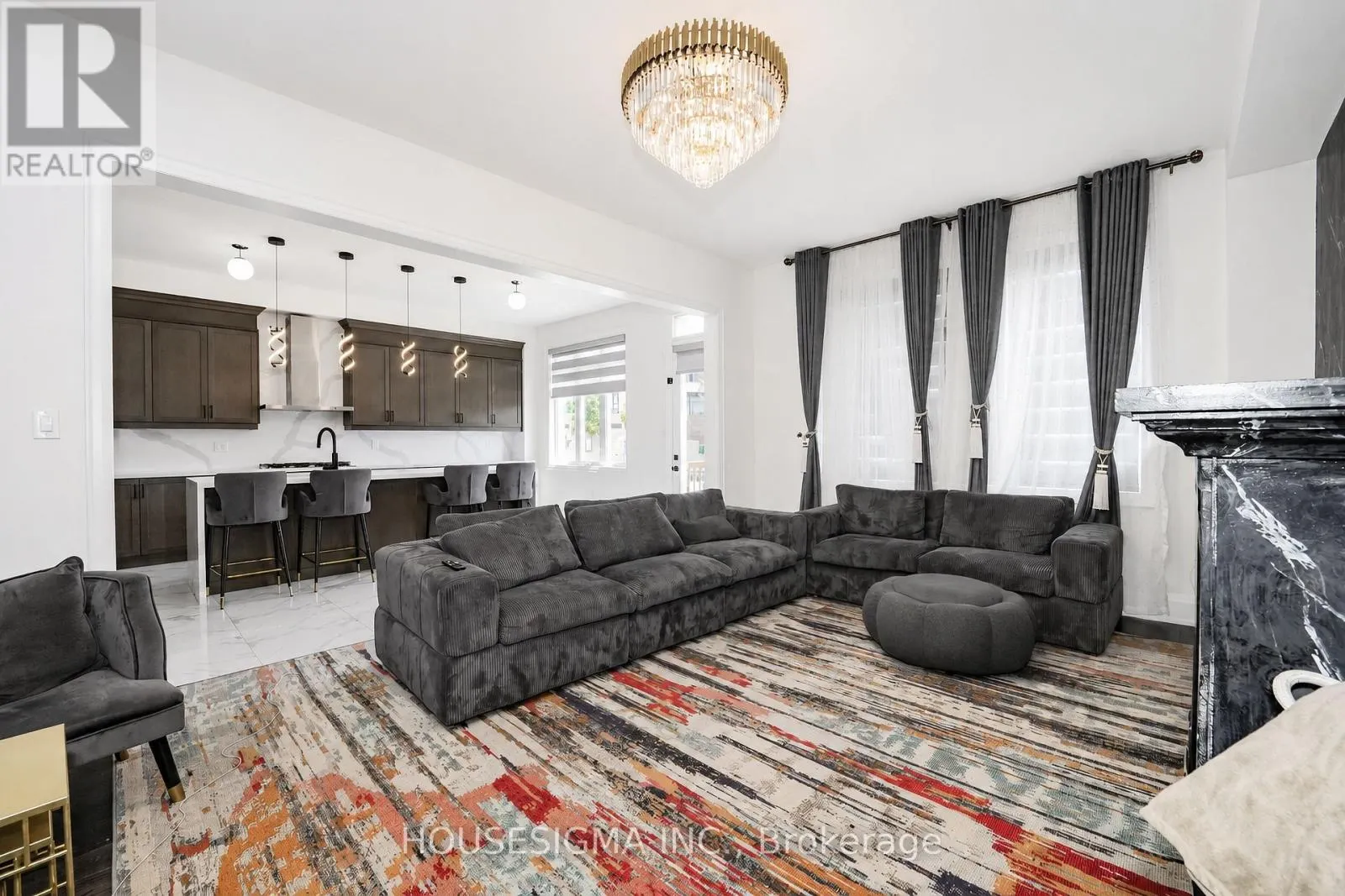 62 ROYAL FERN CRESCENT