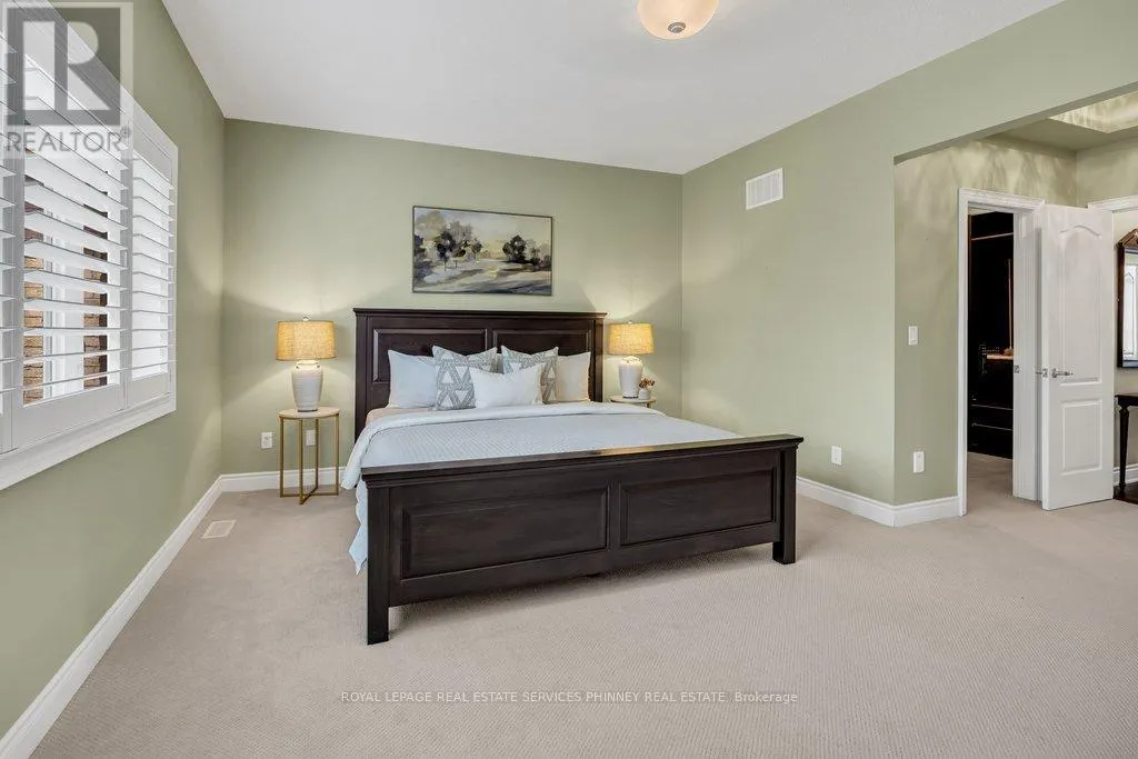2444 CHATEAU COMMON