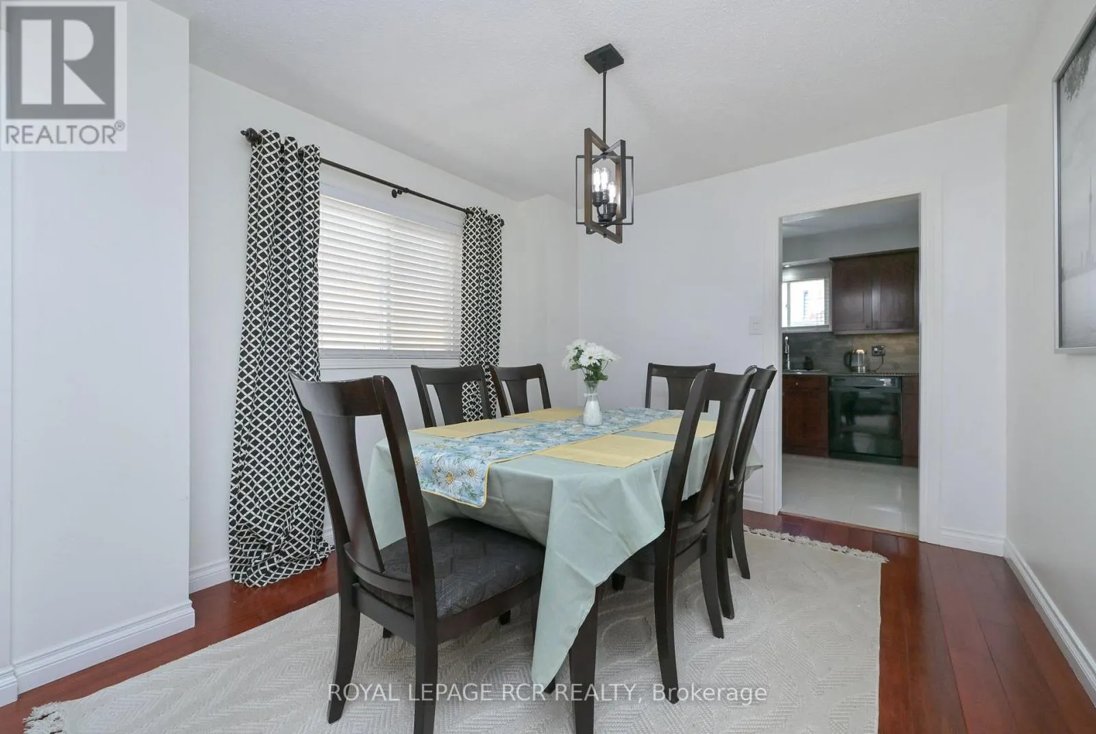 45 FIELDGATE DRIVE