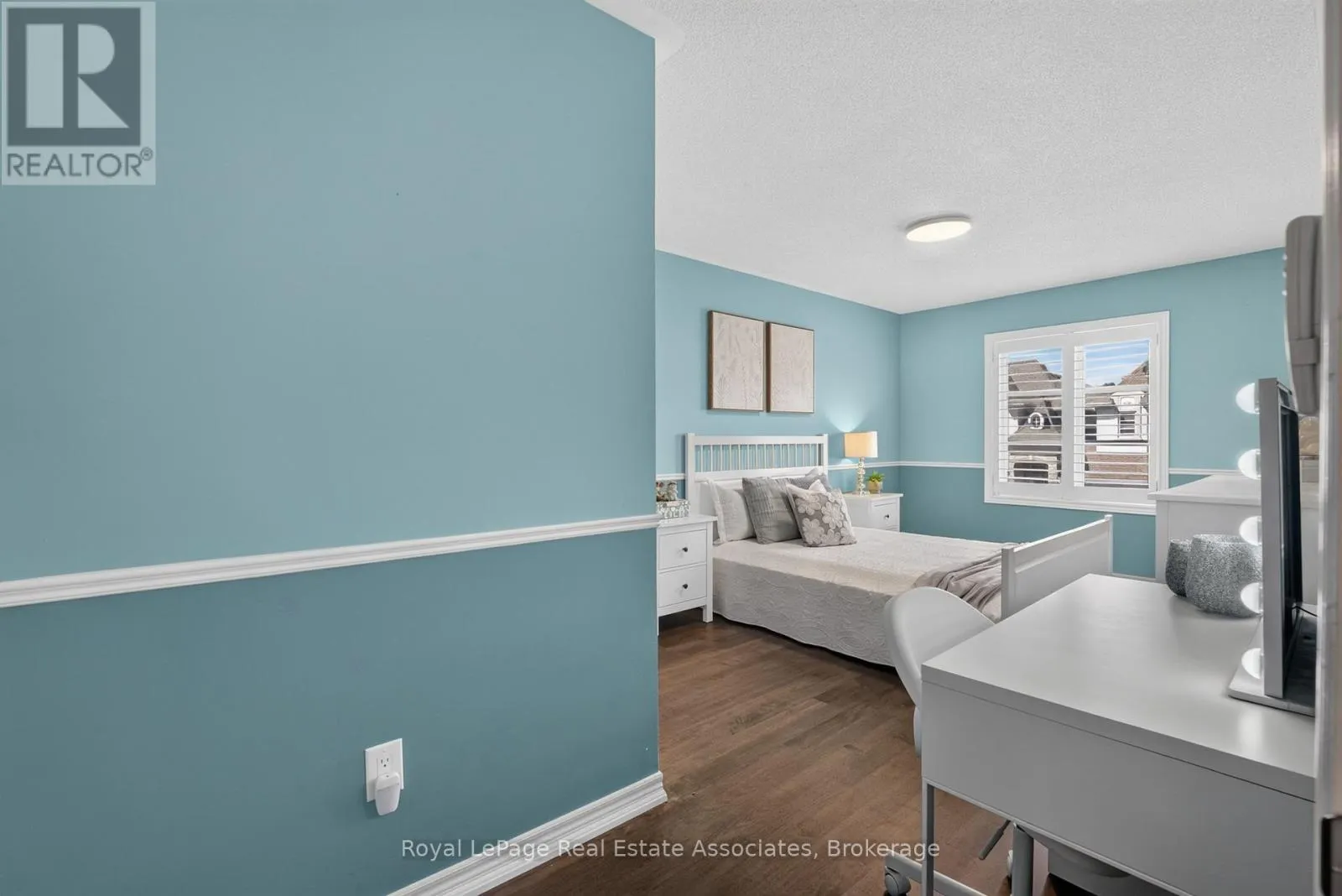 2320 WUTHERING HEIGHTS WAY
