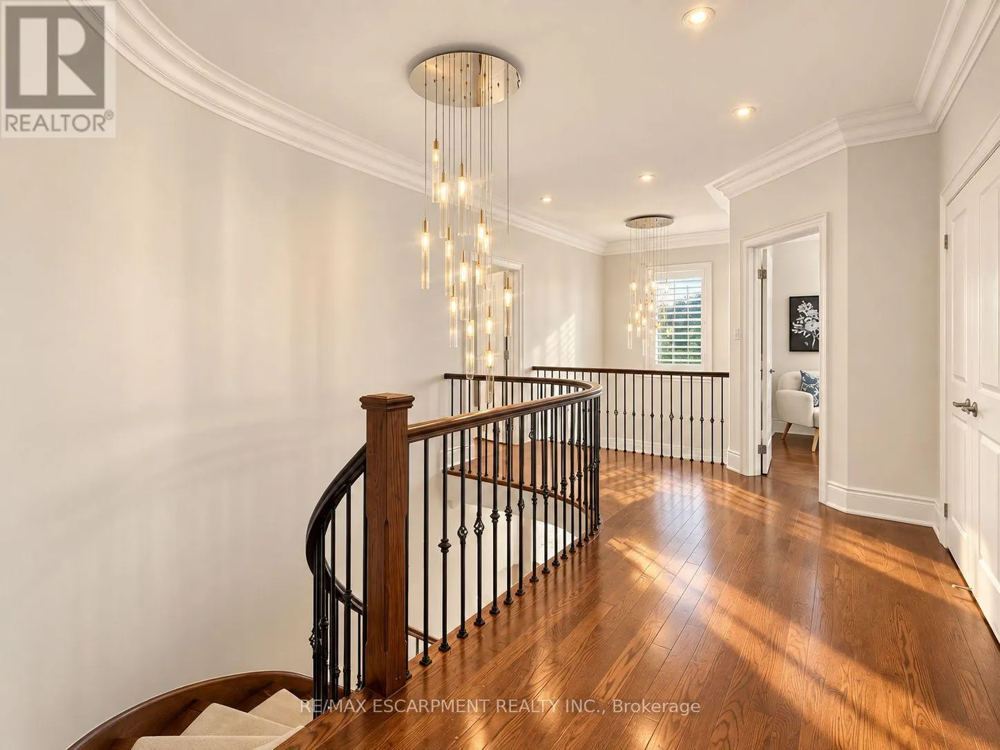 2121 BLACKFOREST CRESCENT