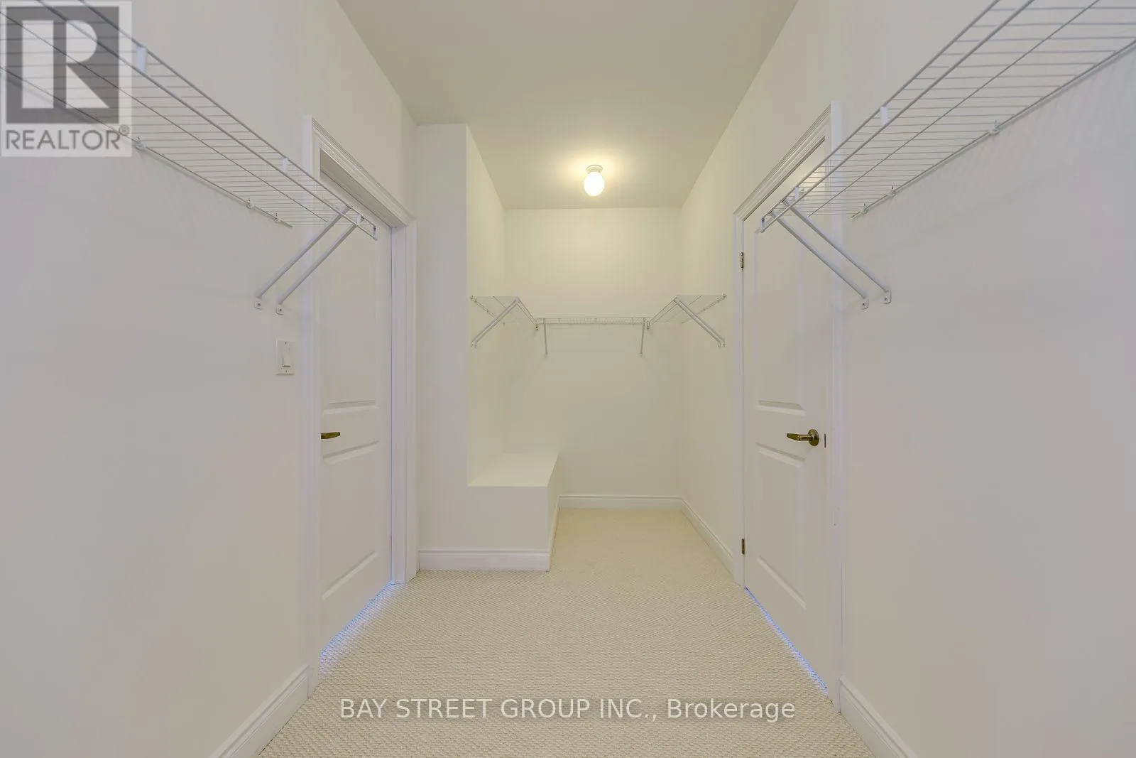 #14 - 2172 TRAFALGAR ROAD