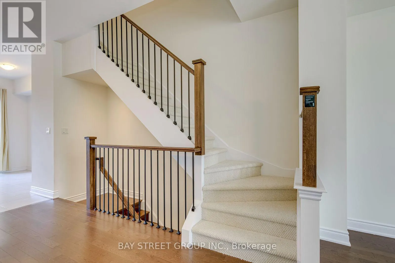 #14 - 2172 TRAFALGAR ROAD