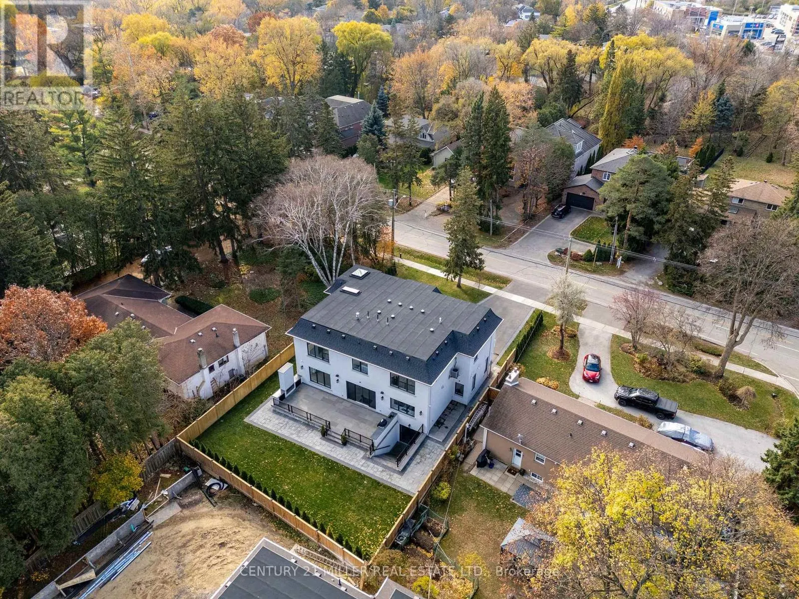 481 CHARTWELL ROAD