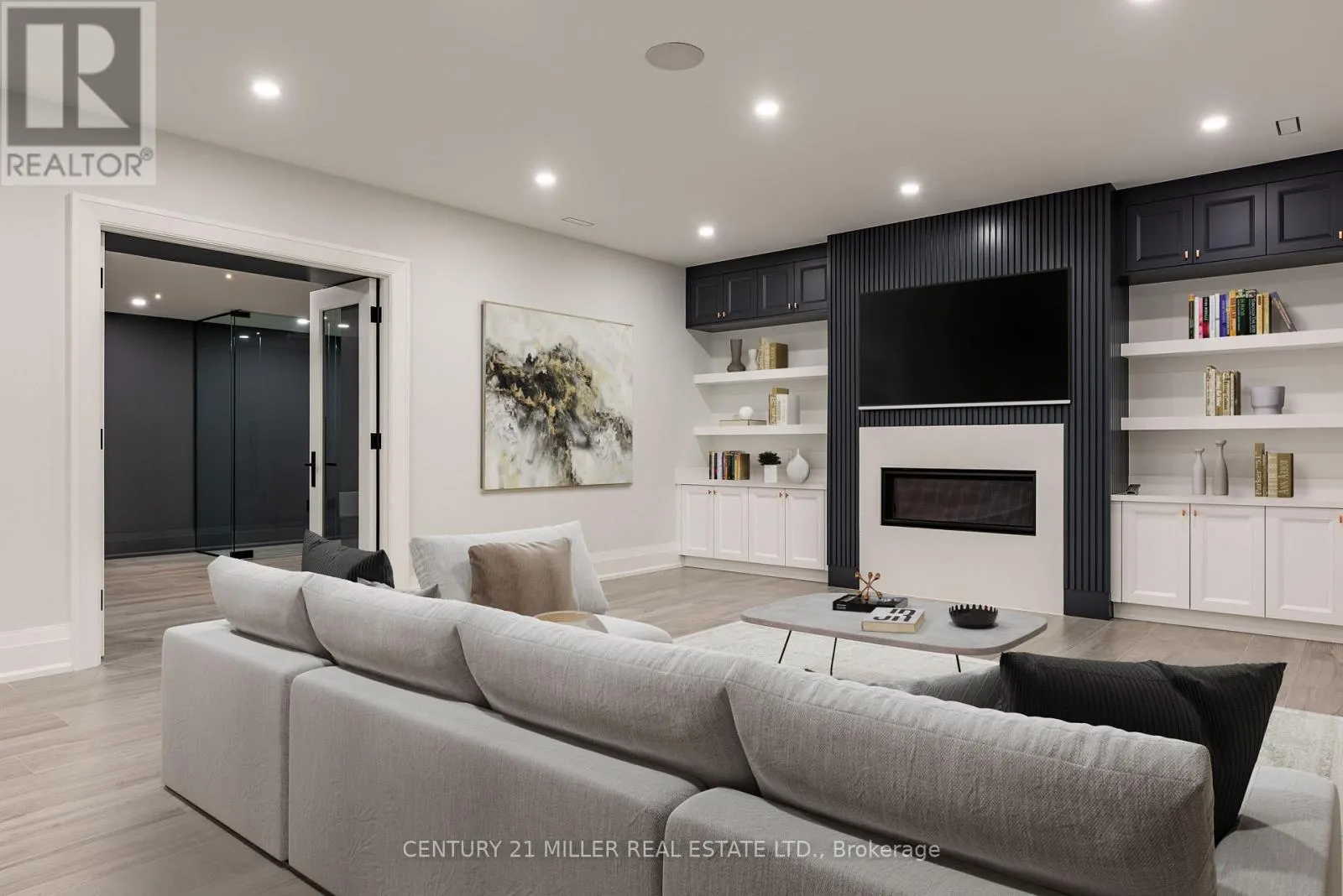 481 CHARTWELL ROAD