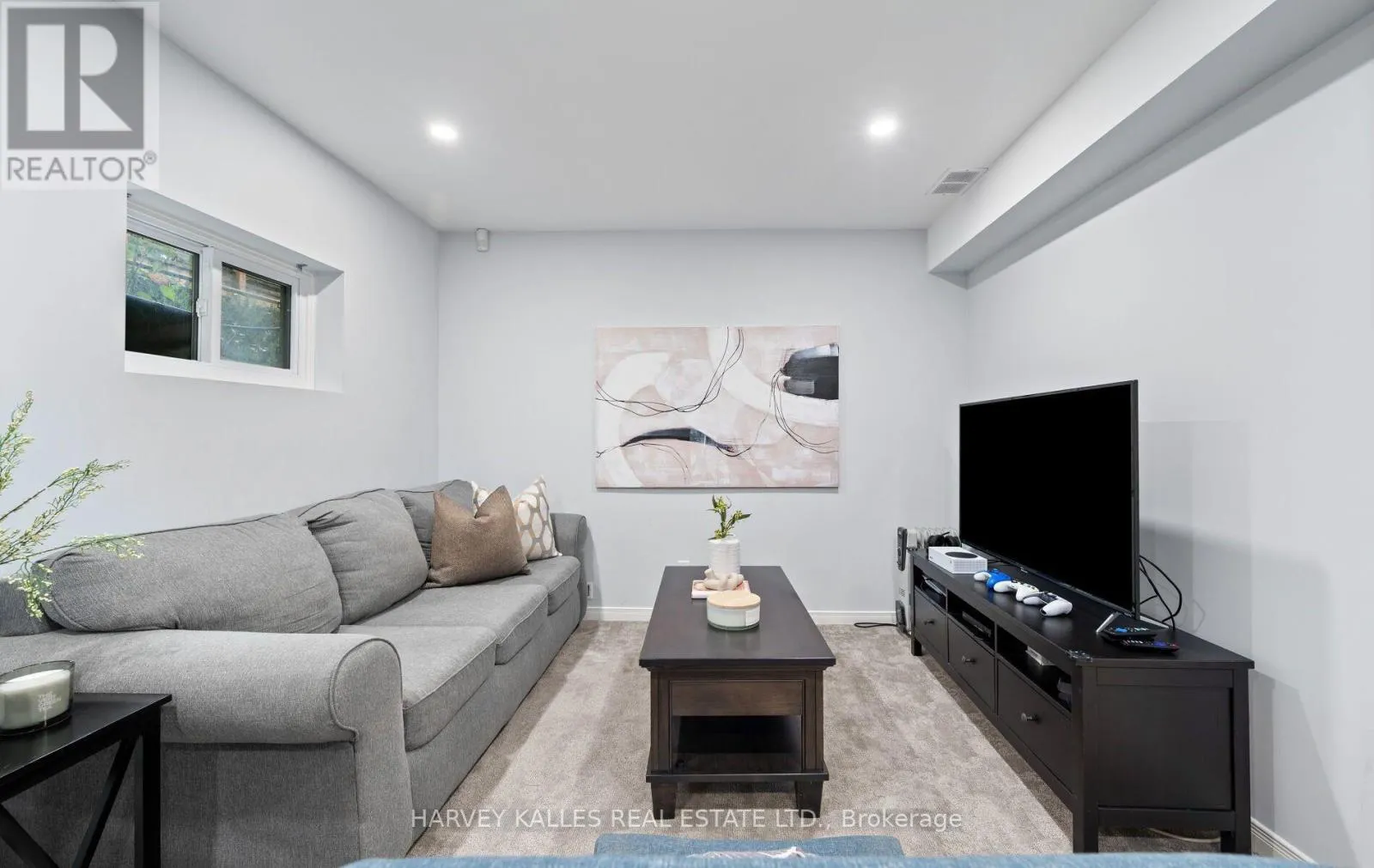 143 KINGSVIEW DRIVE