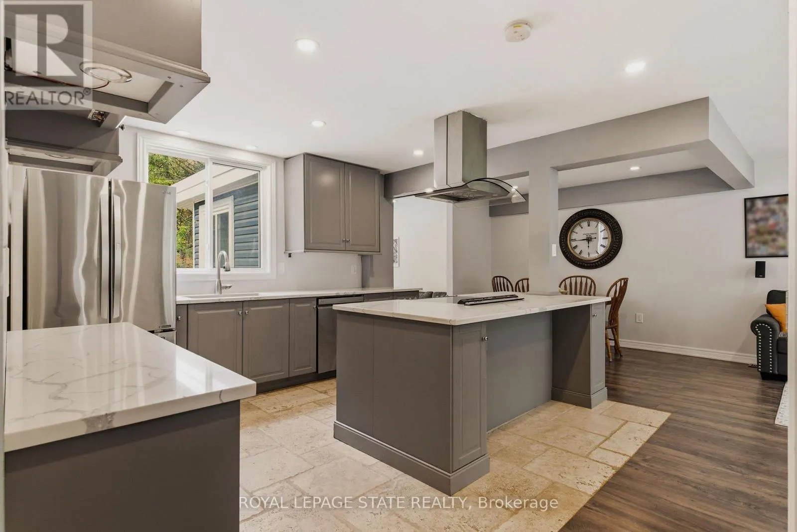 1262 HIDDEN VALLEY ROAD