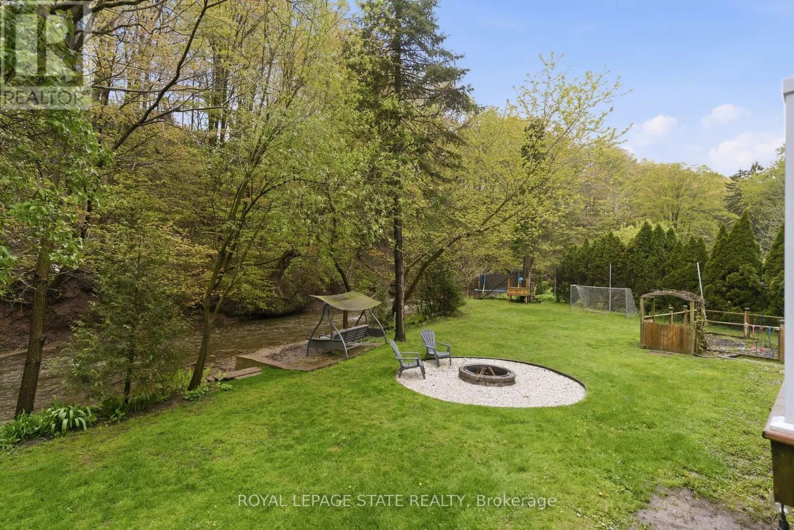 1262 HIDDEN VALLEY ROAD