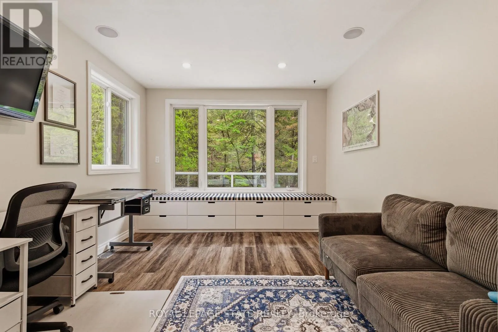 1262 HIDDEN VALLEY ROAD