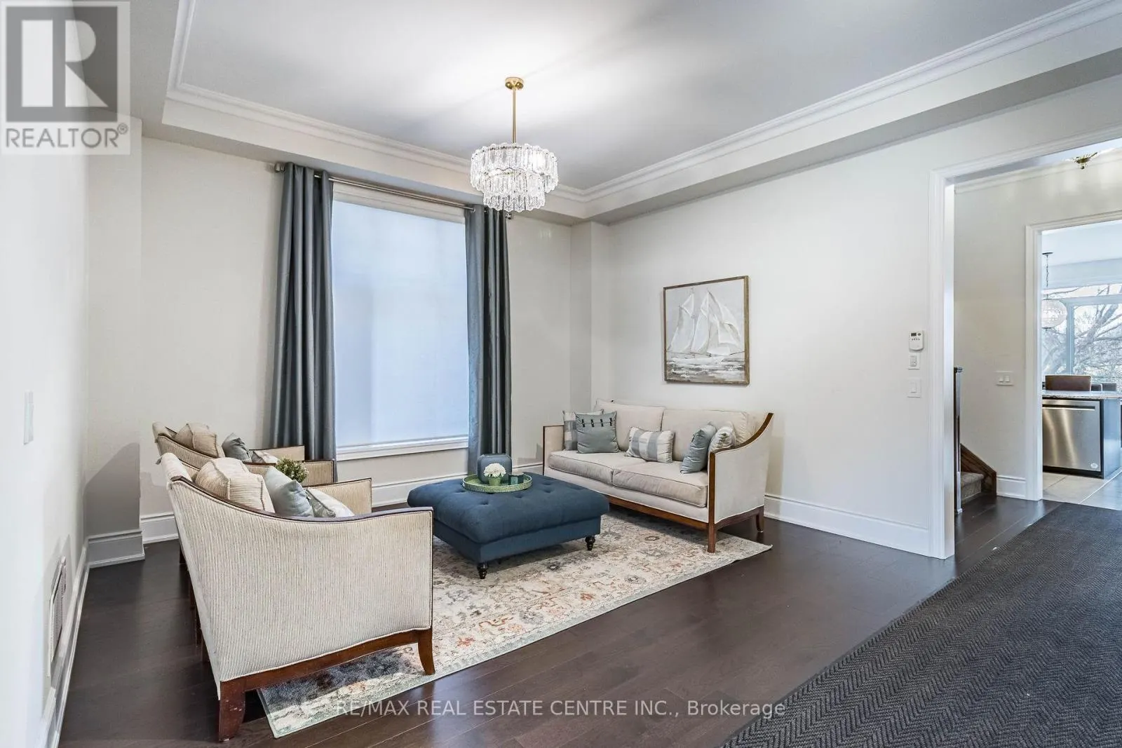 35 ARTHUR GRIFFIN CRESCENT