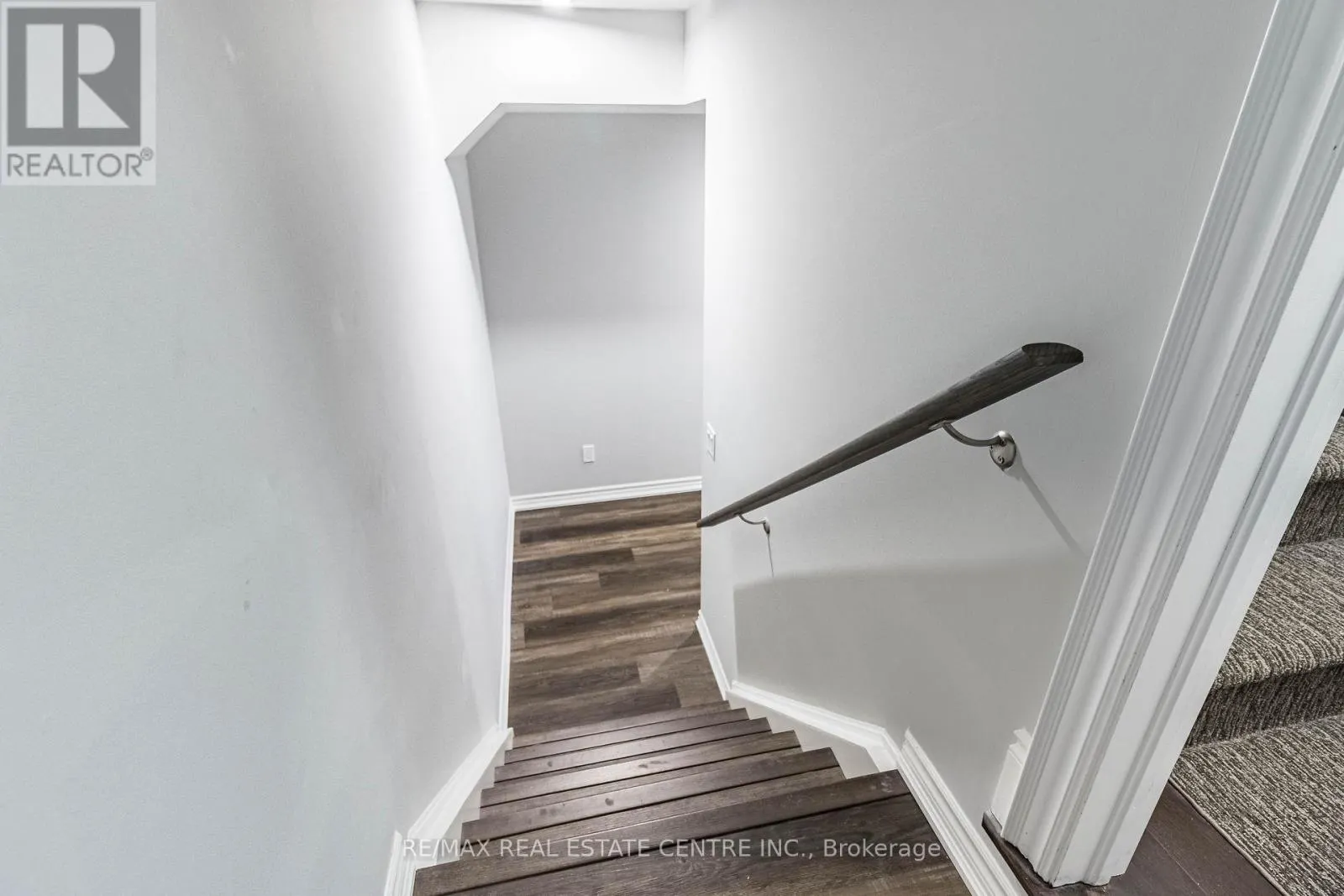 35 ARTHUR GRIFFIN CRESCENT