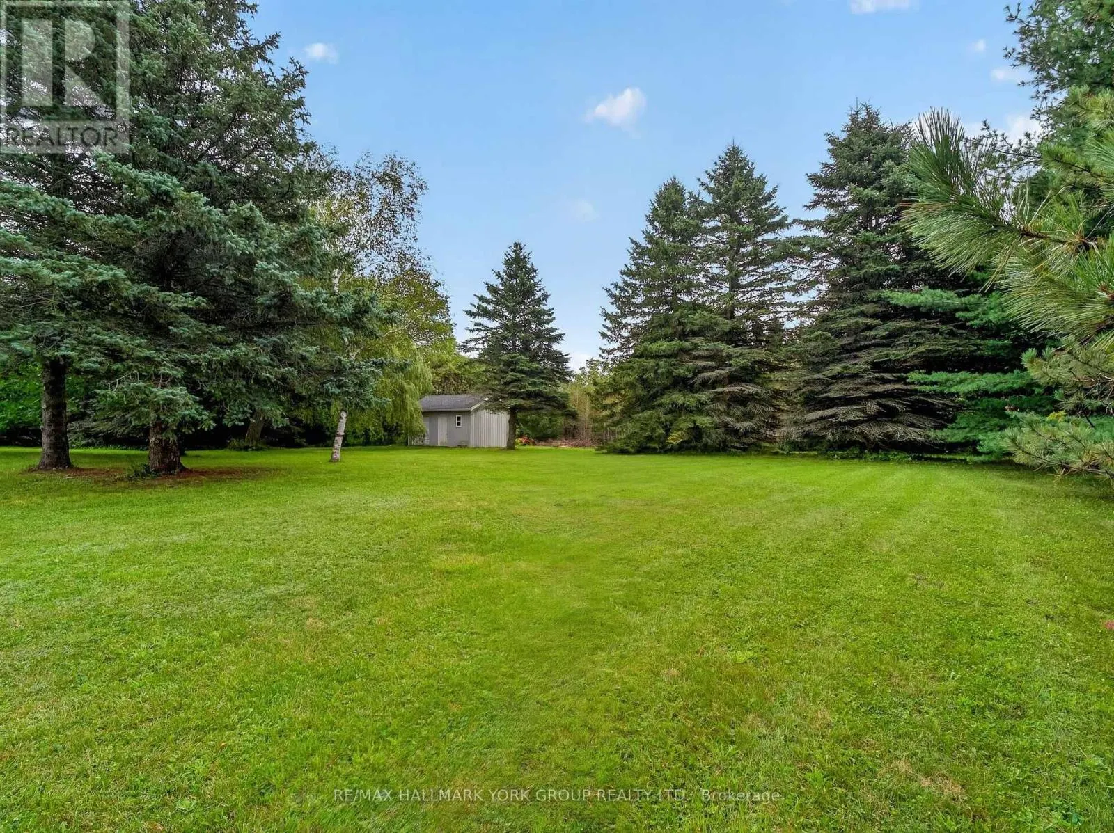 21 BIRCHVIEW DRIVE