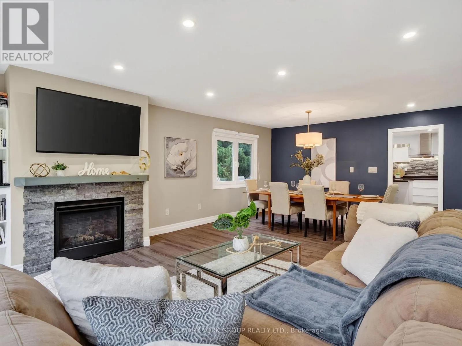 21 BIRCHVIEW DRIVE