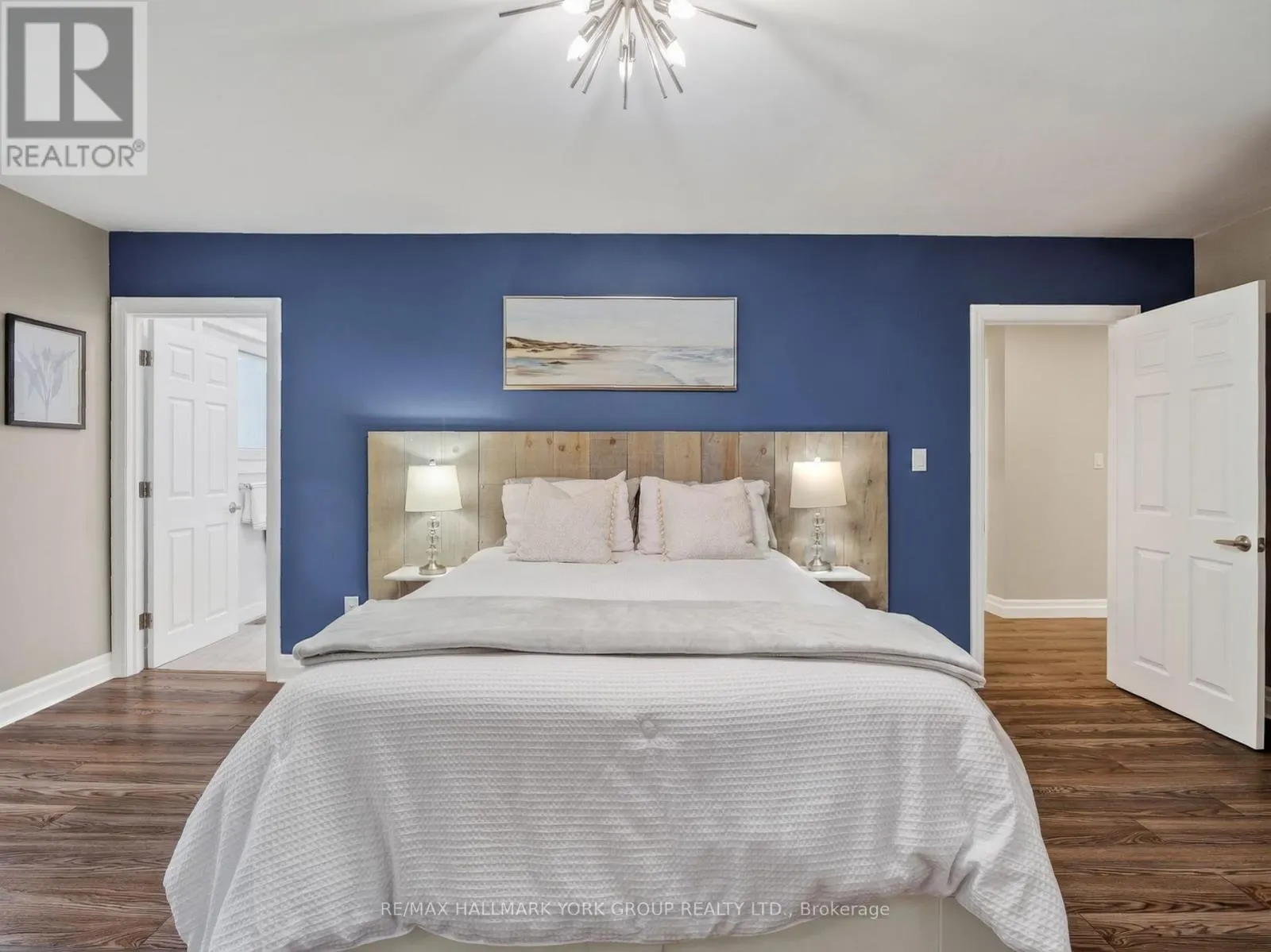 21 BIRCHVIEW DRIVE