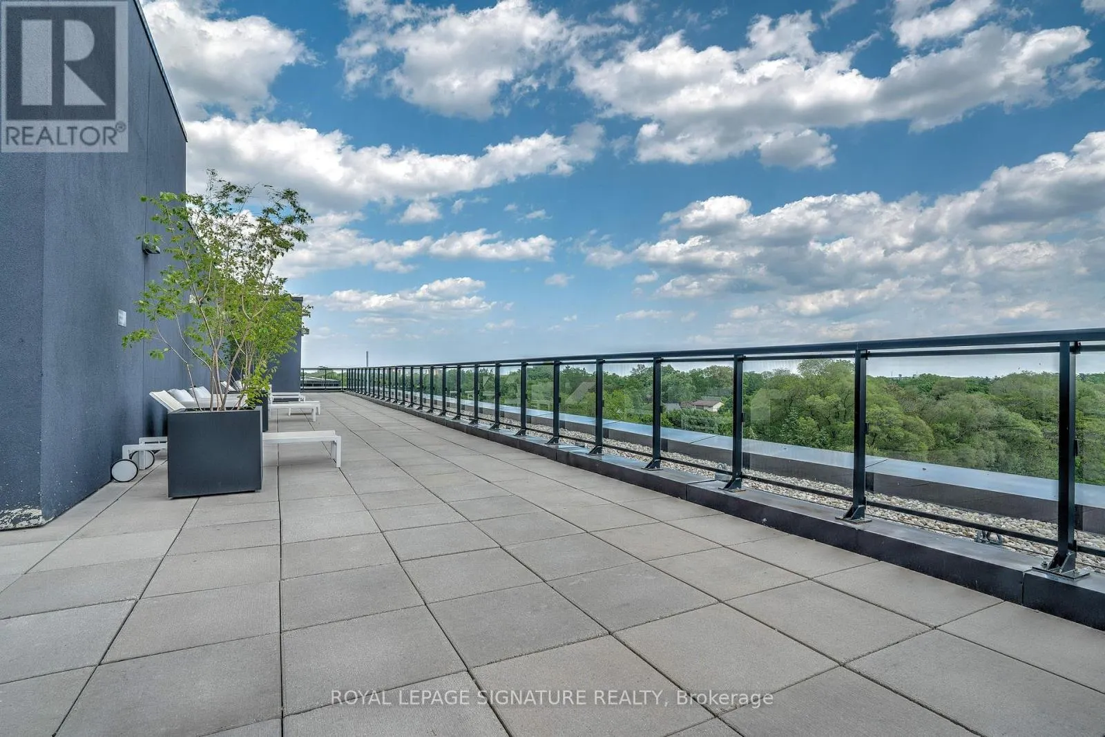 B630 - 1119 COOKE BOULEVARD