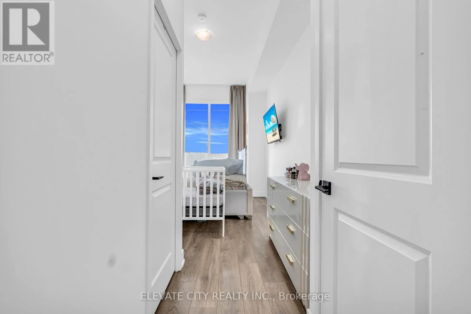 219 - 2489 TAUNTON ROAD