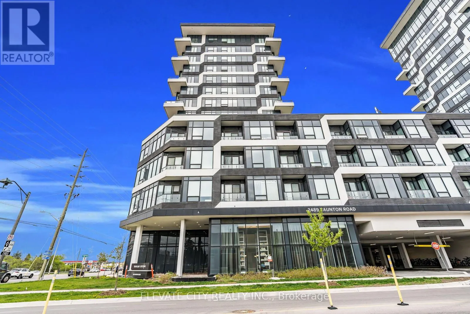 219 - 2489 TAUNTON ROAD