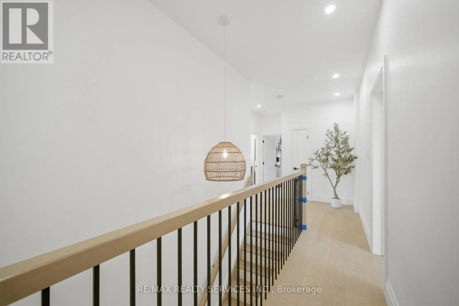 89 WILLOW STREET