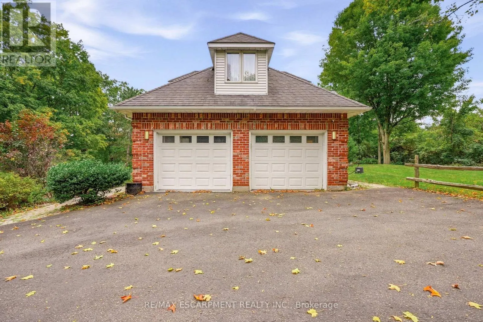 8010 GUELPH LINE