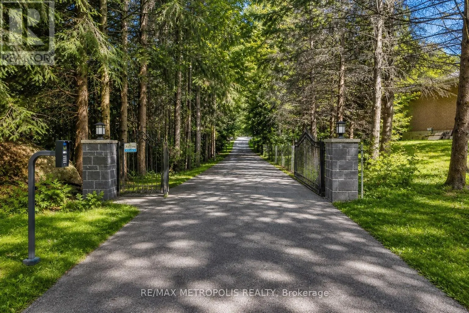 1175 DERRY ROAD