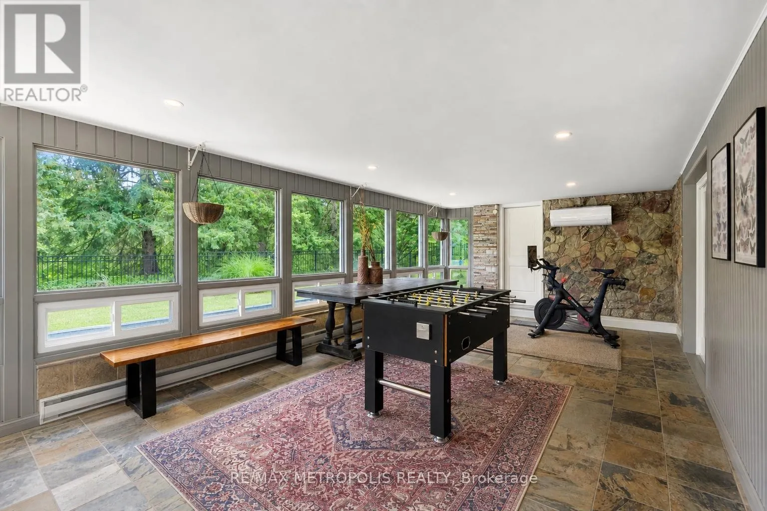 1175 DERRY ROAD
