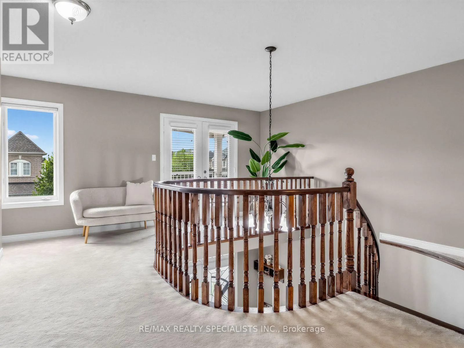 491 WILLMOTT CRESCENT