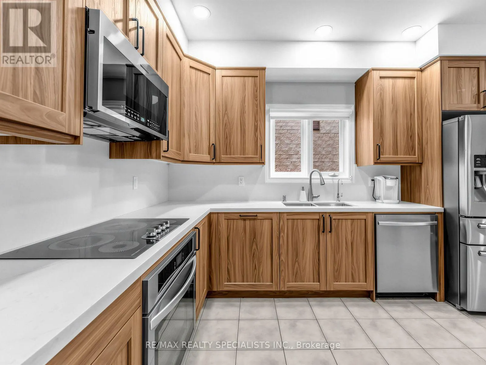 491 WILLMOTT CRESCENT