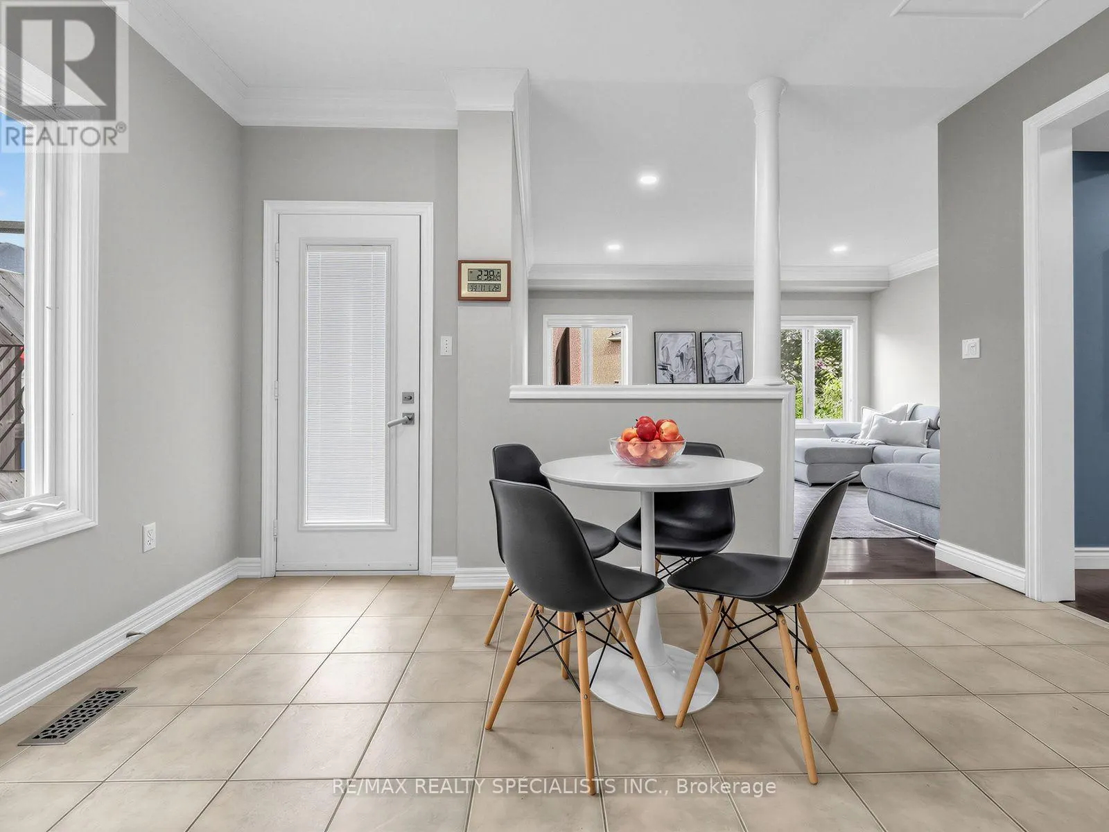 491 WILLMOTT CRESCENT