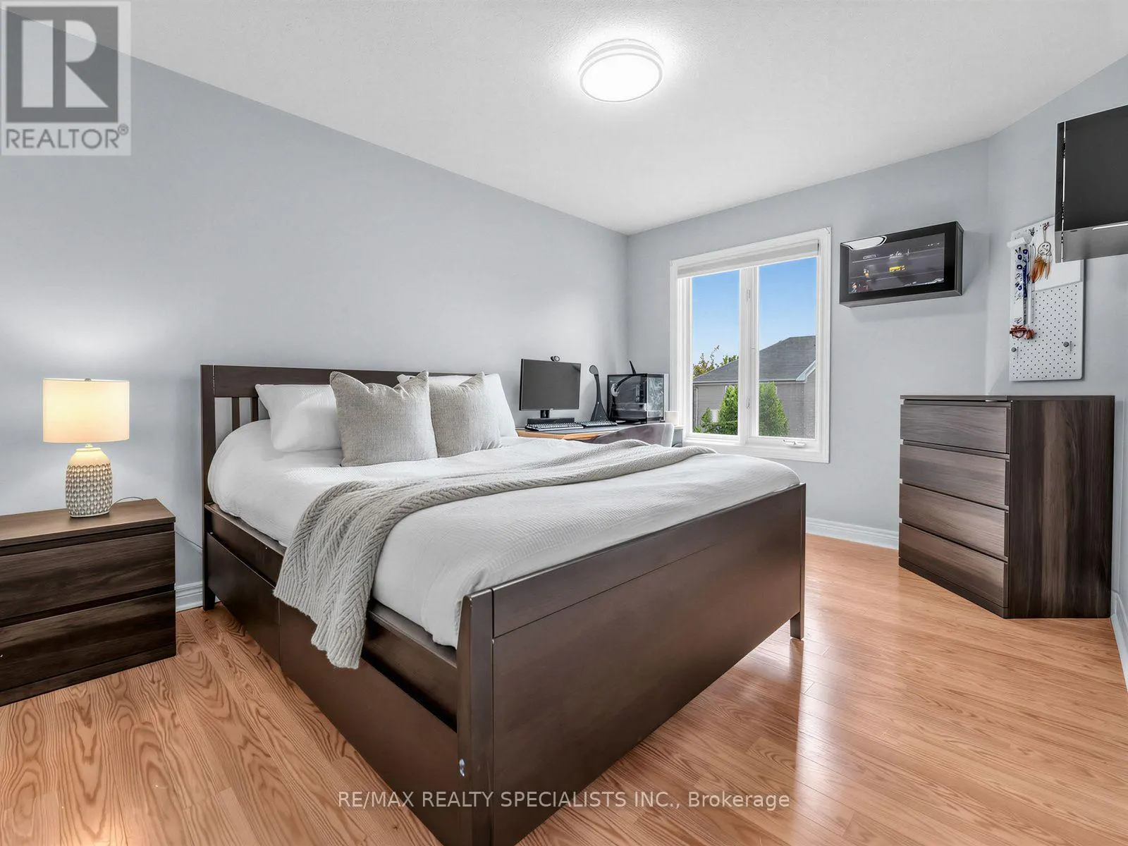 491 WILLMOTT CRESCENT