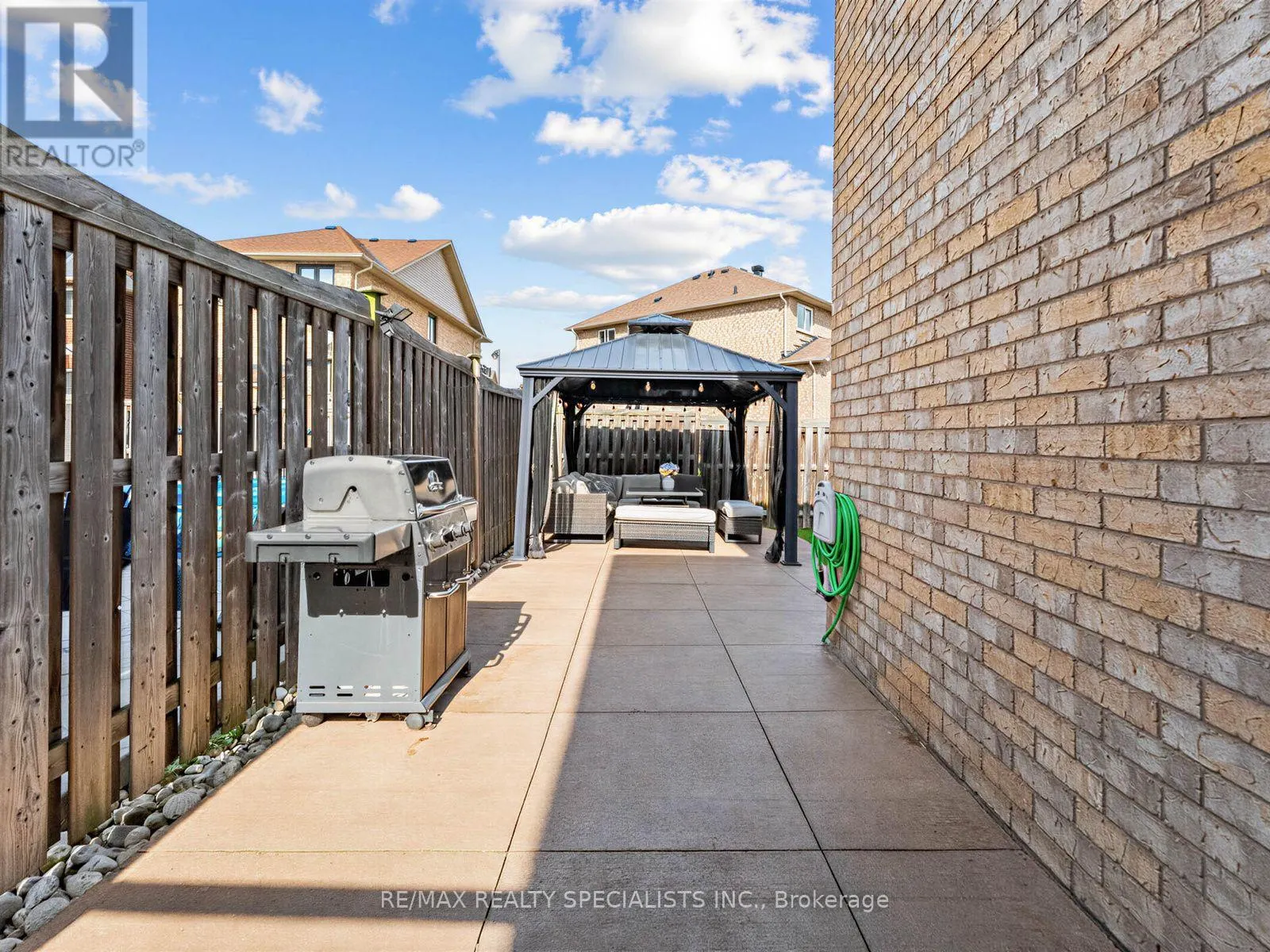 491 WILLMOTT CRESCENT
