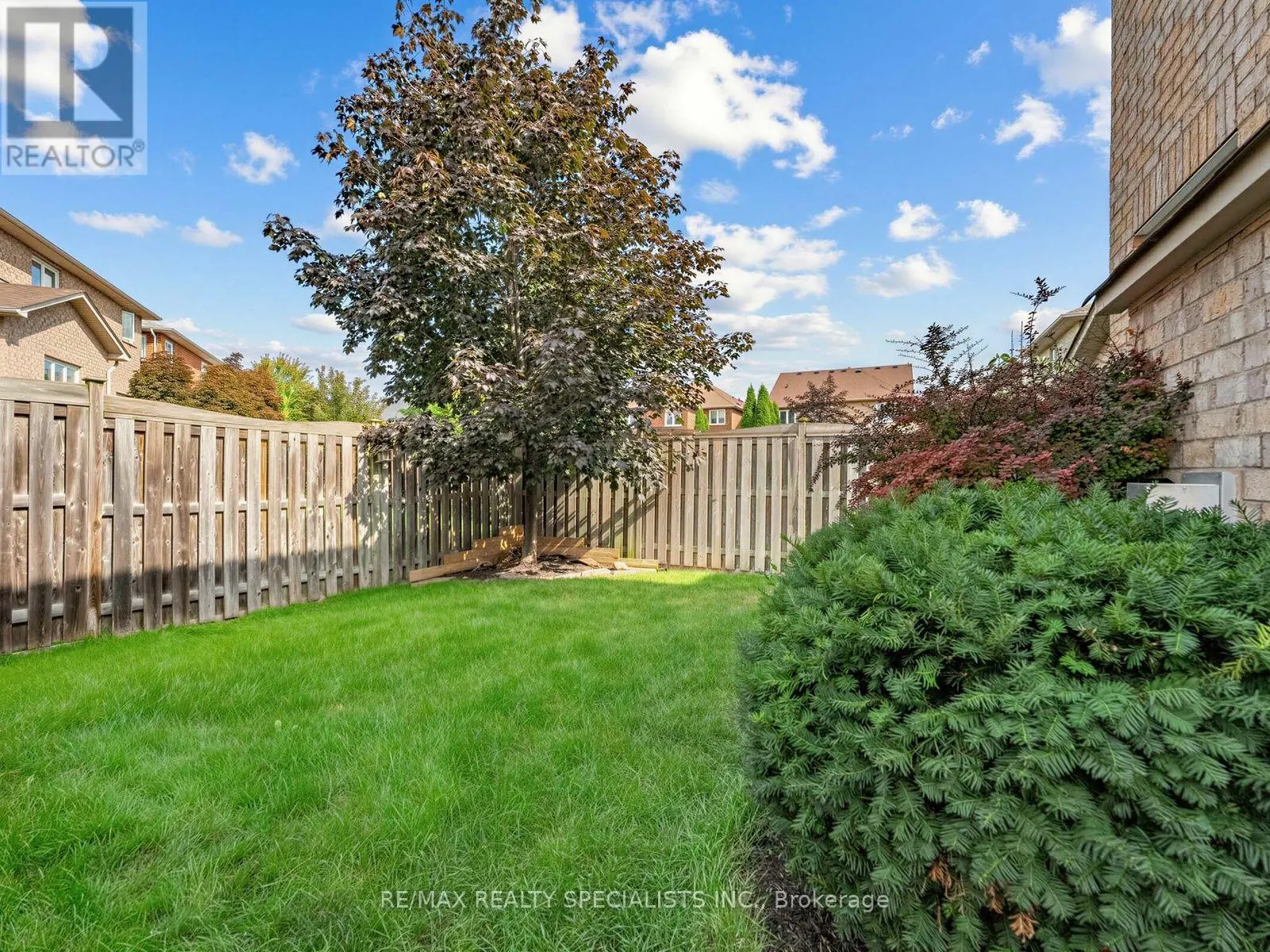 491 WILLMOTT CRESCENT
