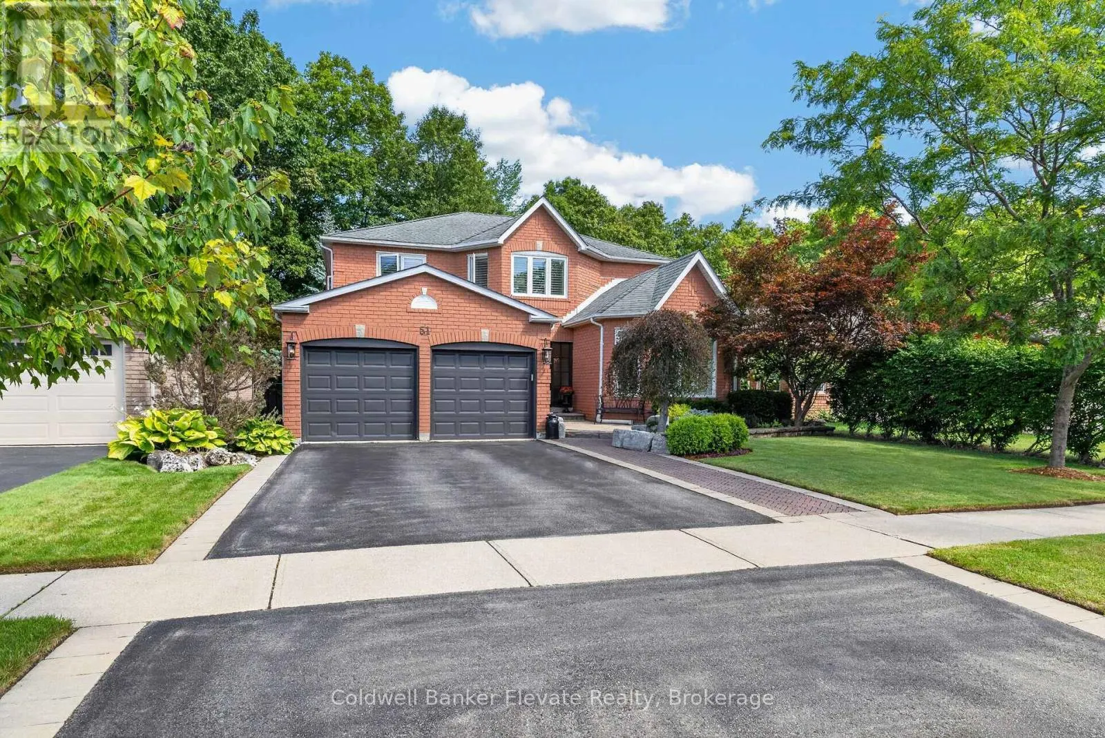 51 GOLLOP CRESCENT