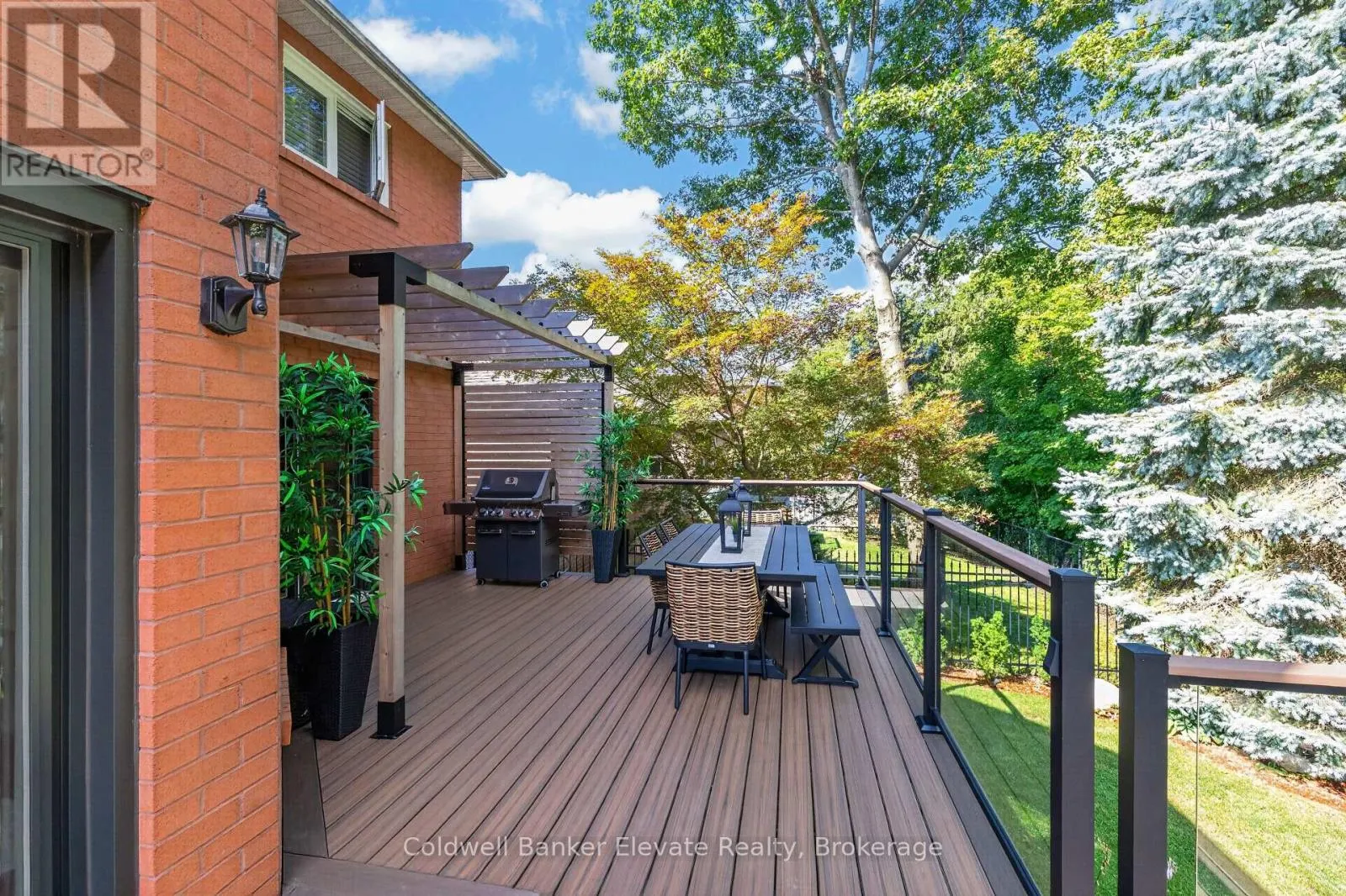 51 GOLLOP CRESCENT