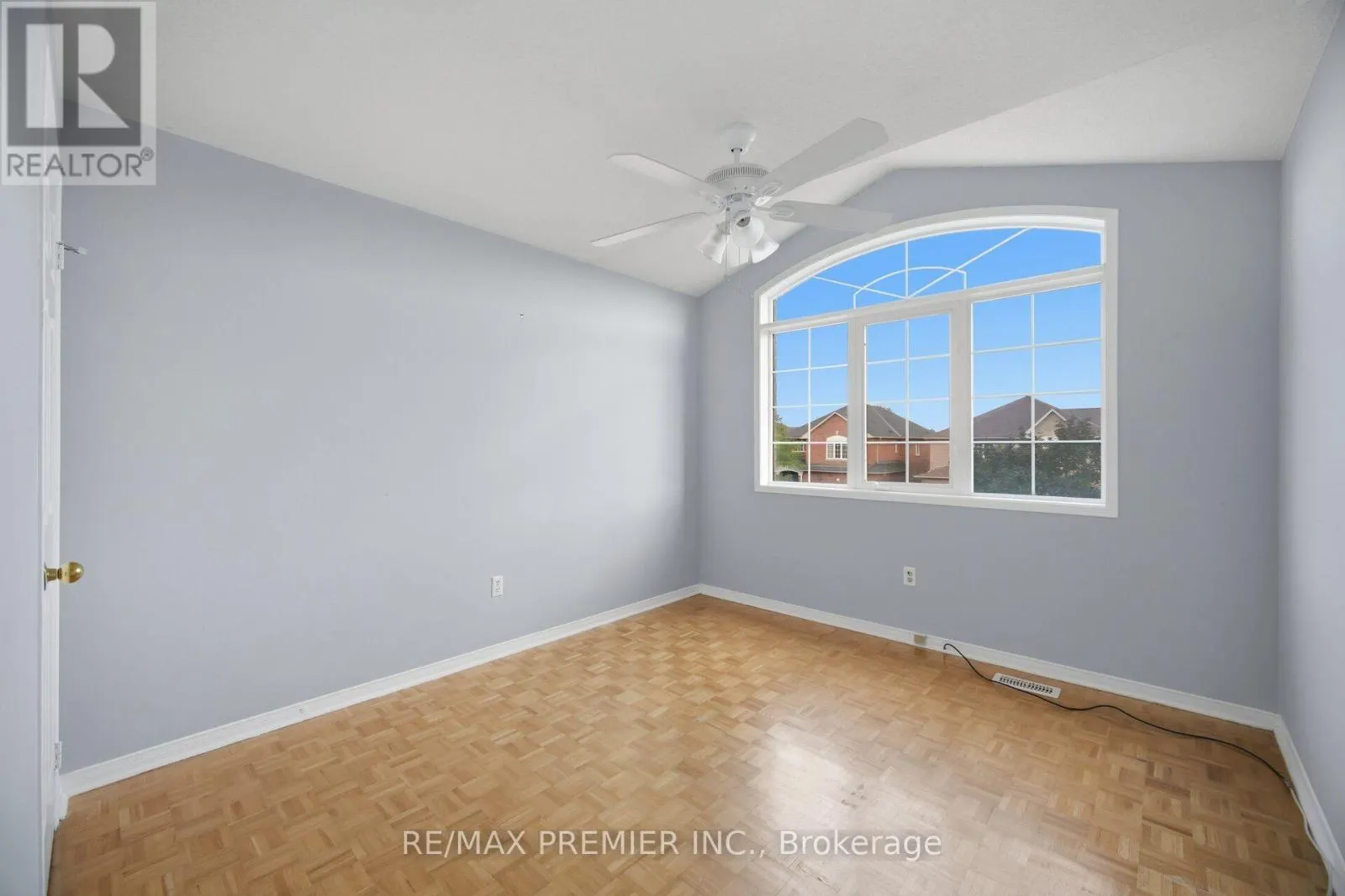 14 CRESTRIDGE DRIVE