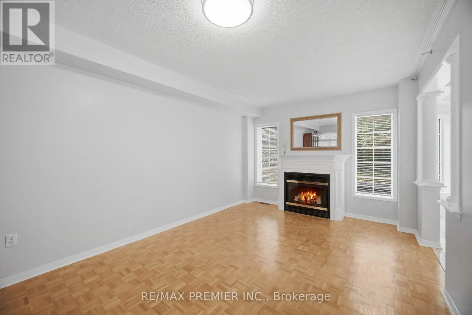 14 CRESTRIDGE DRIVE