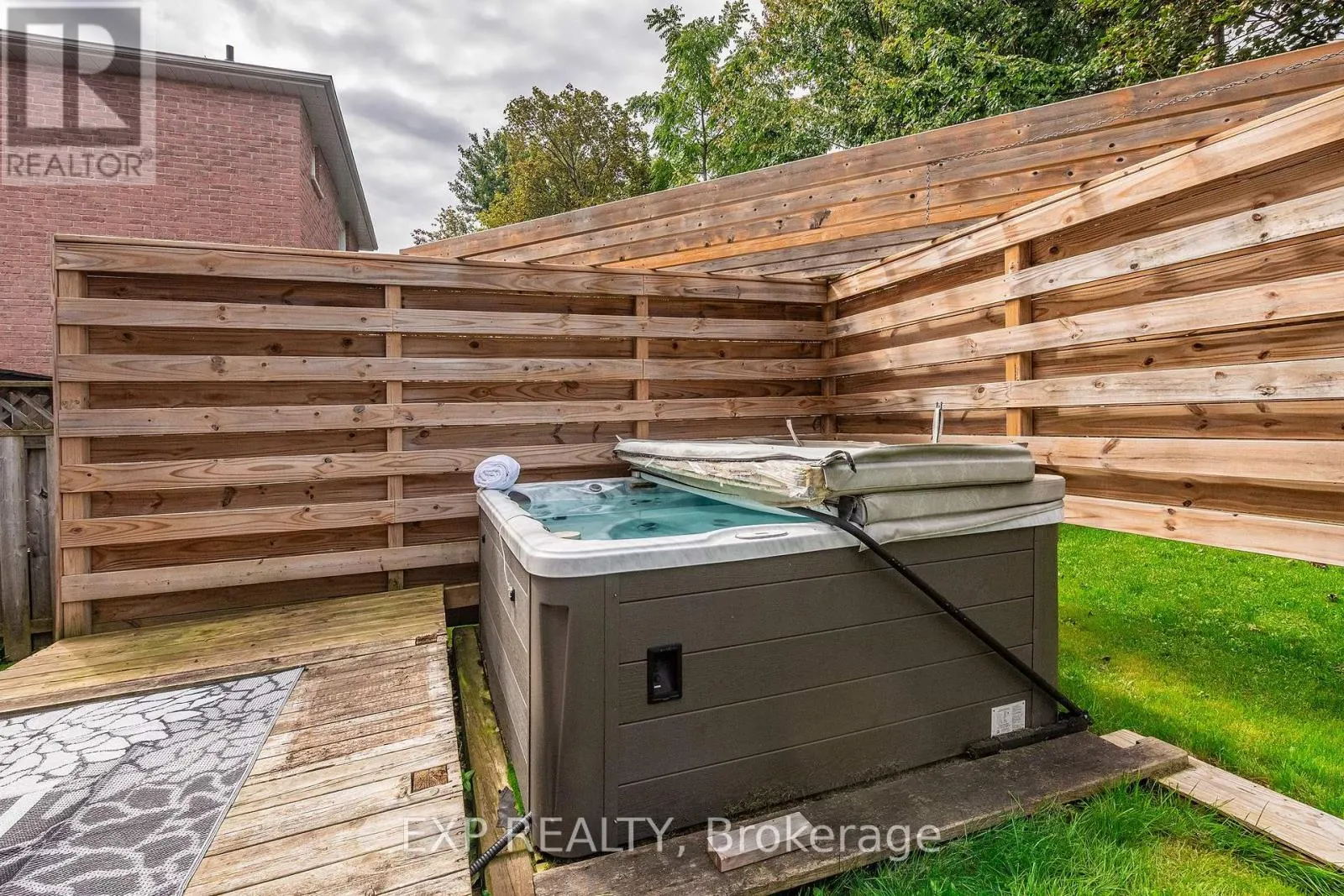 333 LISA MARIE DRIVE