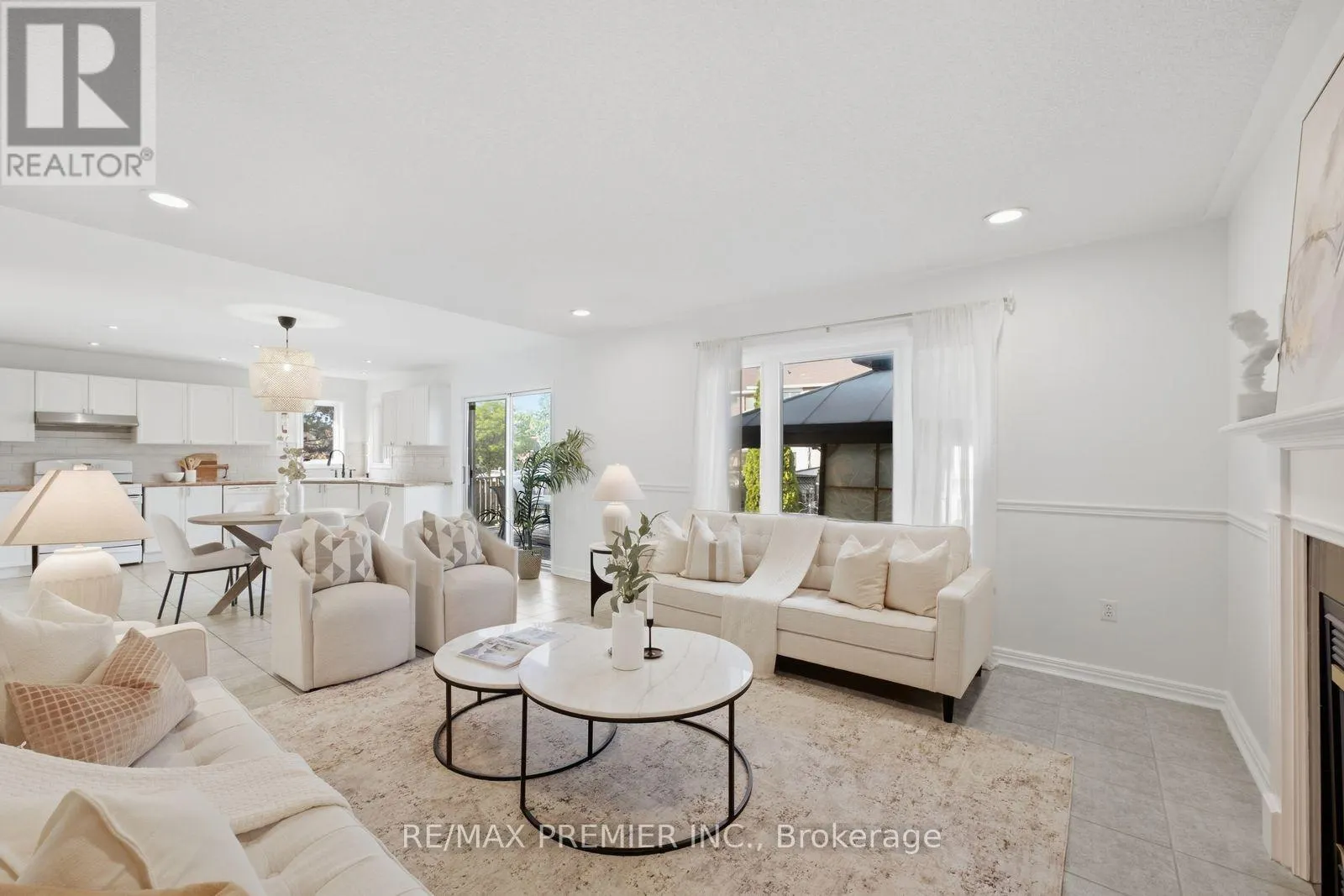 9 SANT FARM DRIVE
