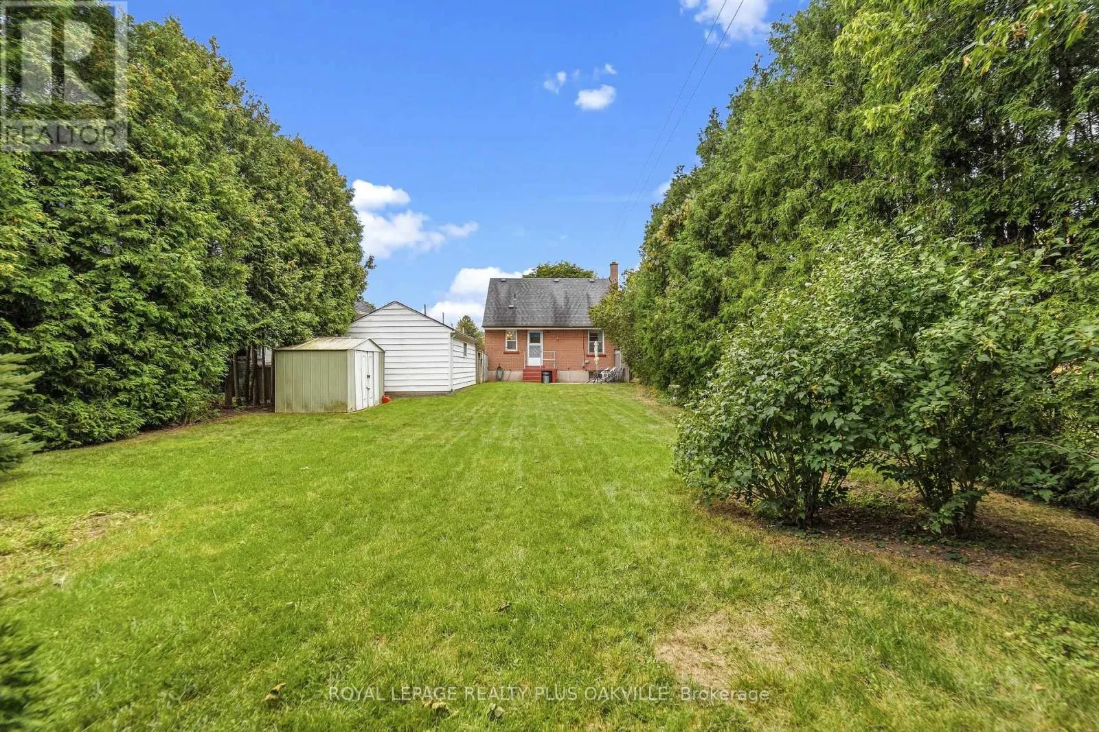 243 JENNINGS CRESCENT