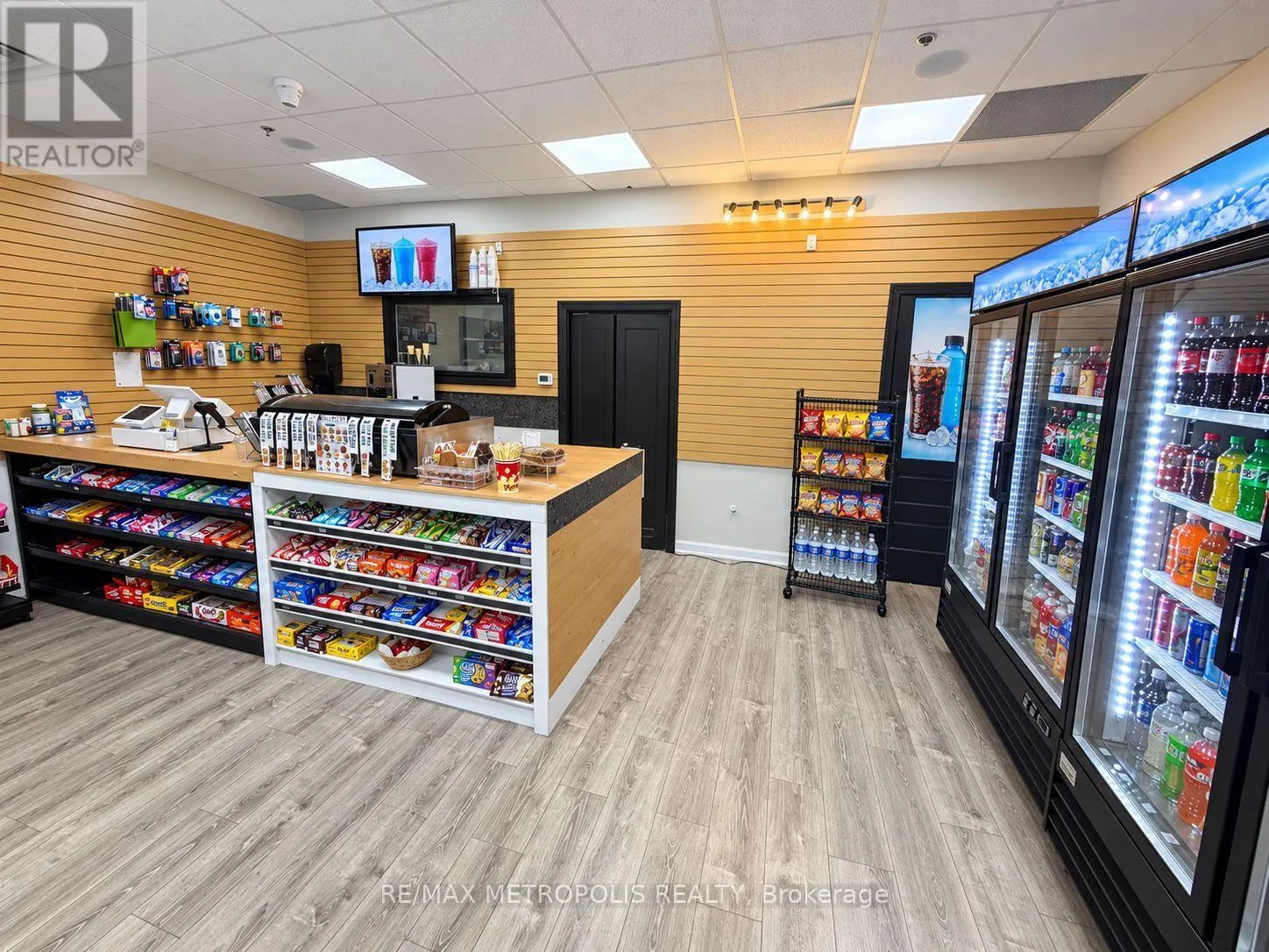 110 - 490 GORDON KRANTZ AVENUE
