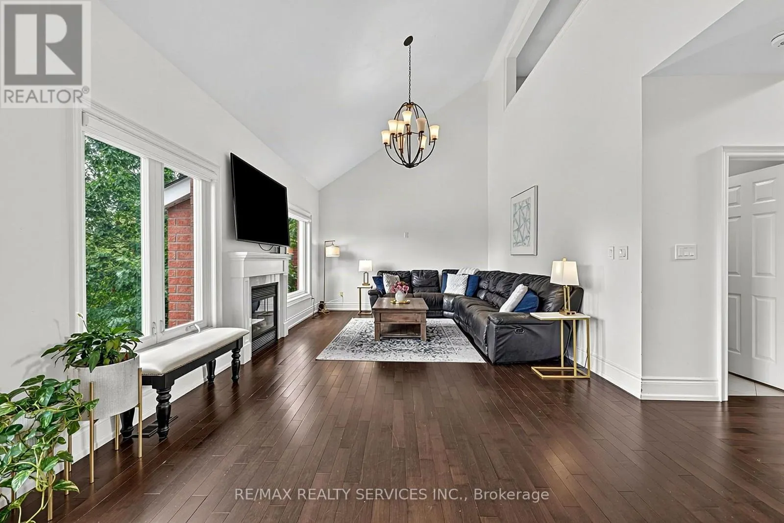 50 NORTH RIVERDALE DRIVE