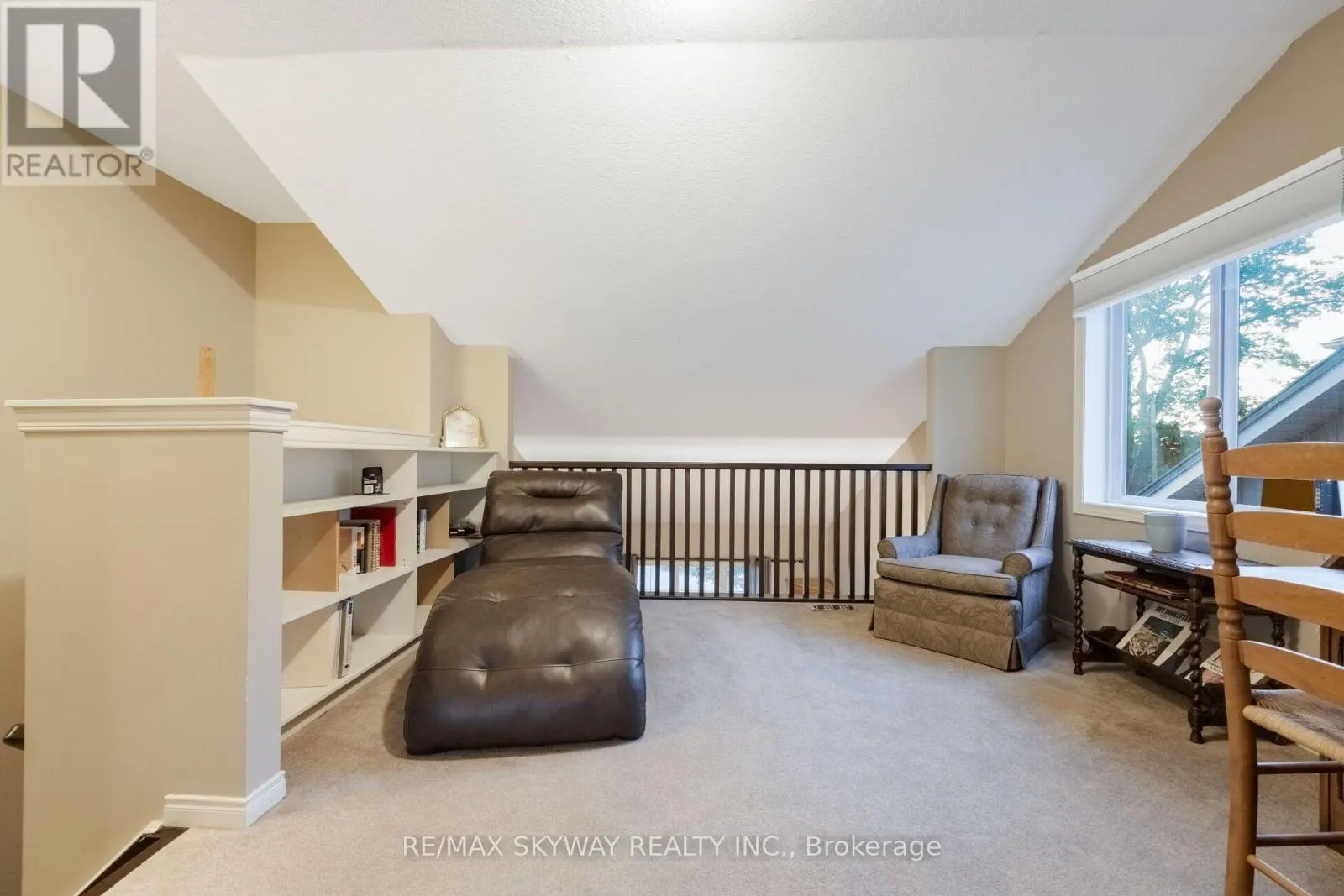 117 OAK RIDGE DRIVE