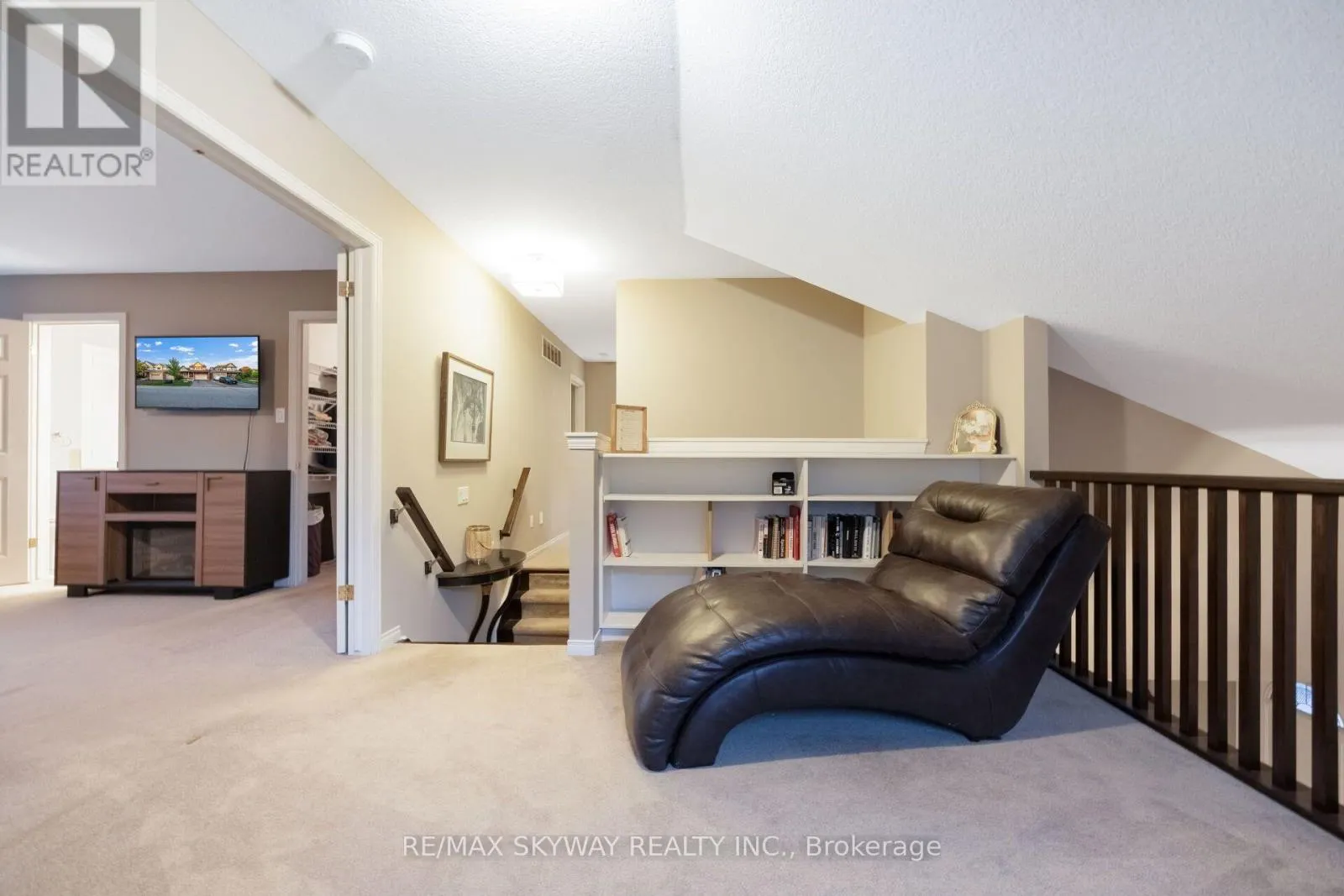 117 OAK RIDGE DRIVE