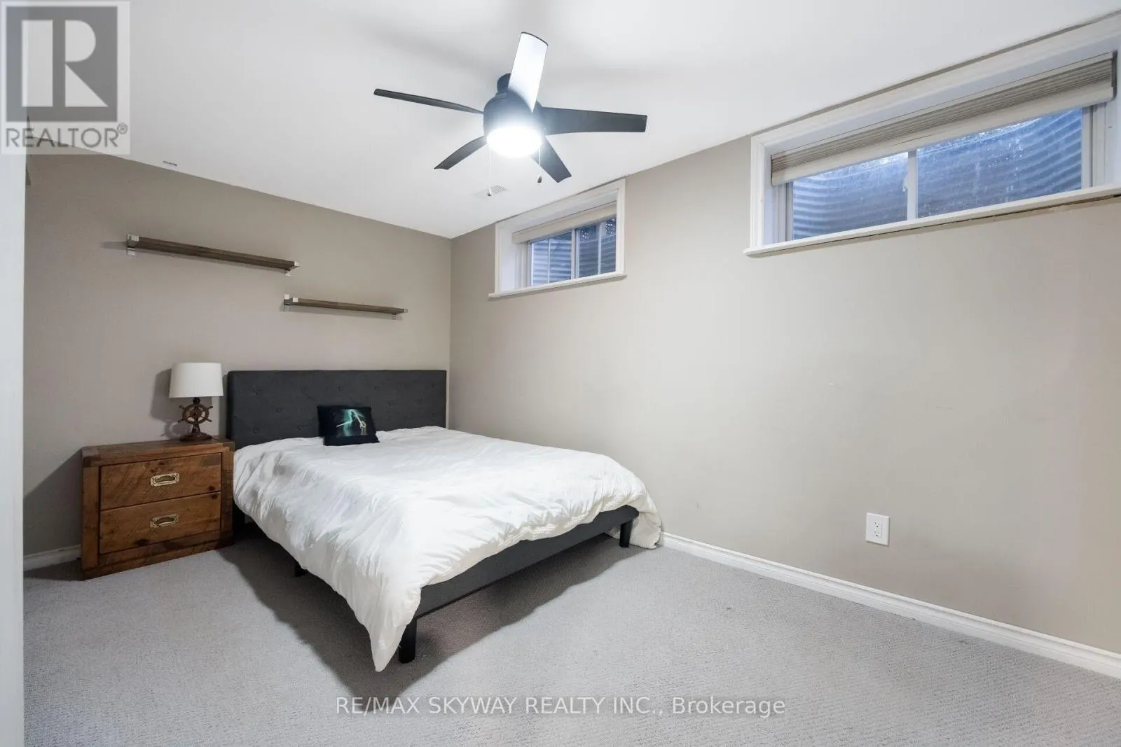 117 OAK RIDGE DRIVE