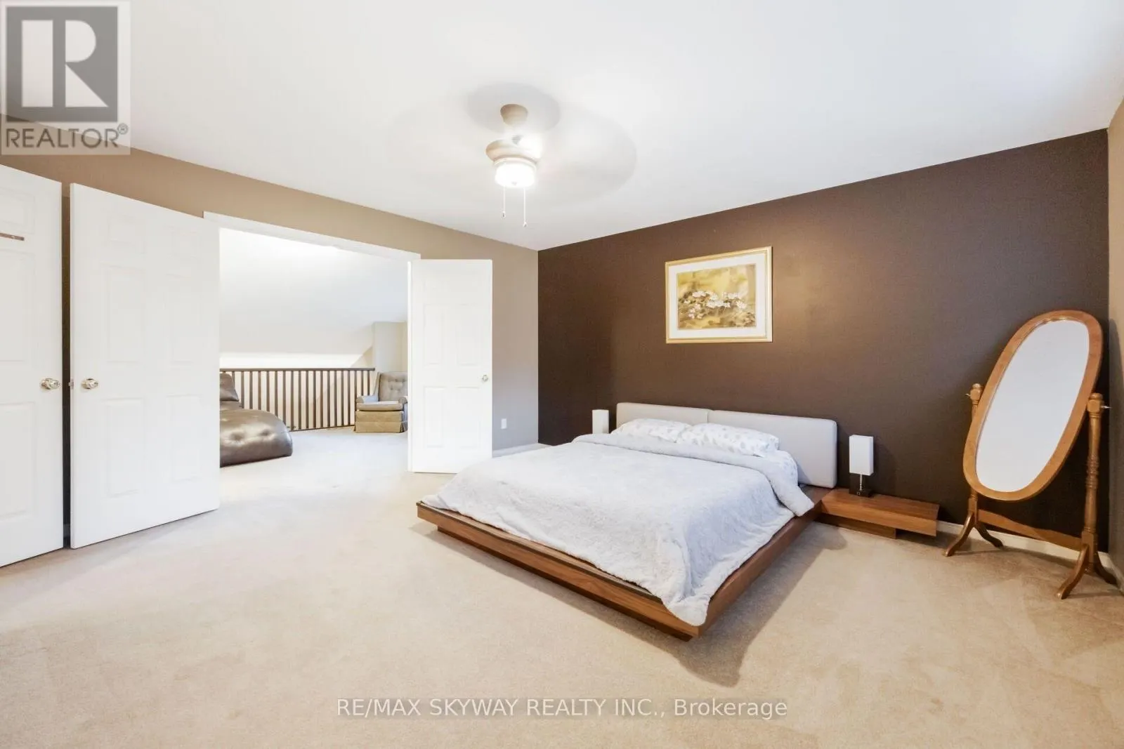 117 OAK RIDGE DRIVE