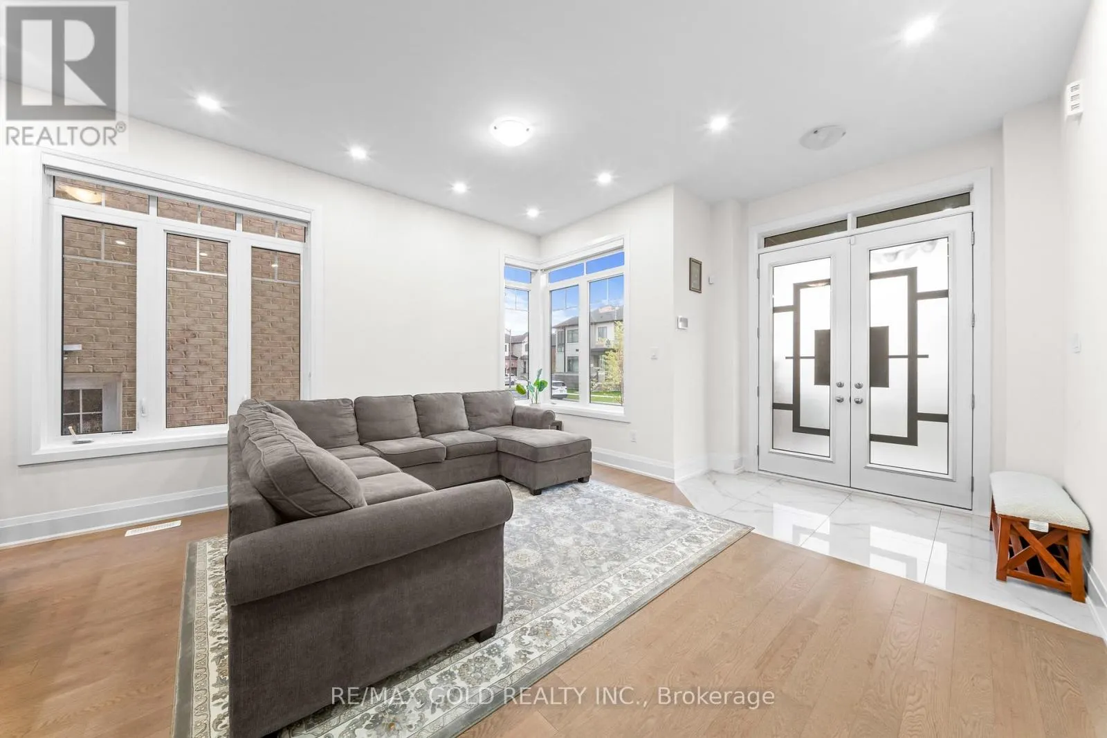 4 MADAWASKA ROAD